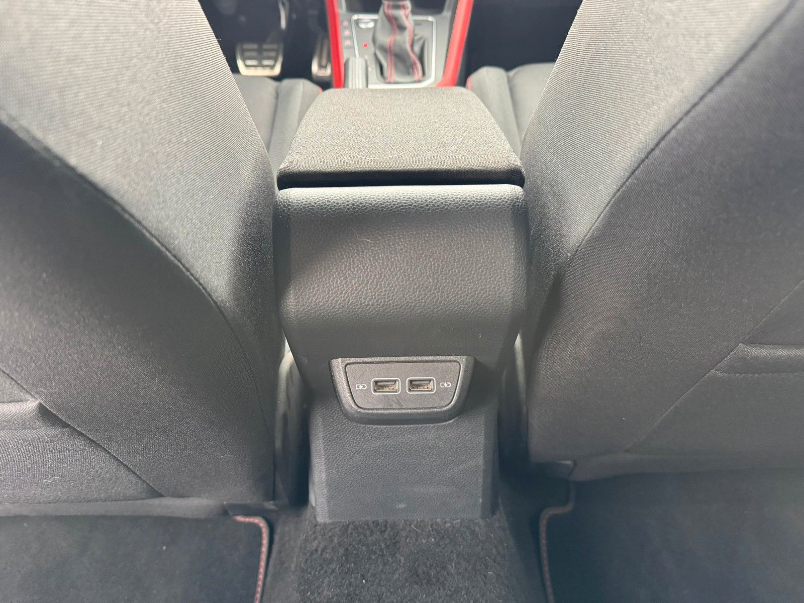 Fahrzeugabbildung Volkswagen Polo VI GTI,ACC,DCC,SHZ,NAVI,PDC,17",KESSY
