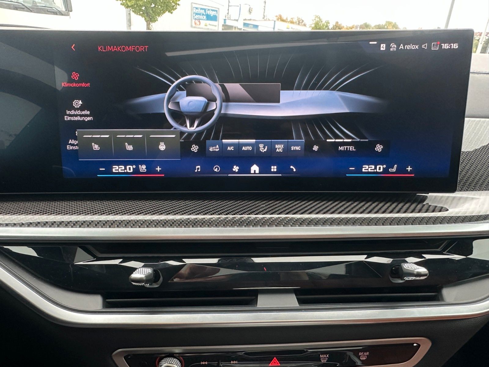 Fahrzeugabbildung BMW X5 M60 i xDrive ACC,HUD,PANO,HARMAN,LUFT,AHK,360