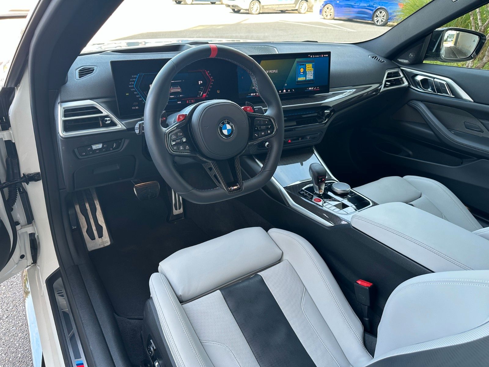 Fahrzeugabbildung BMW M4 Coupe M xDrive Competition ACC,HUD,HARMAN,360