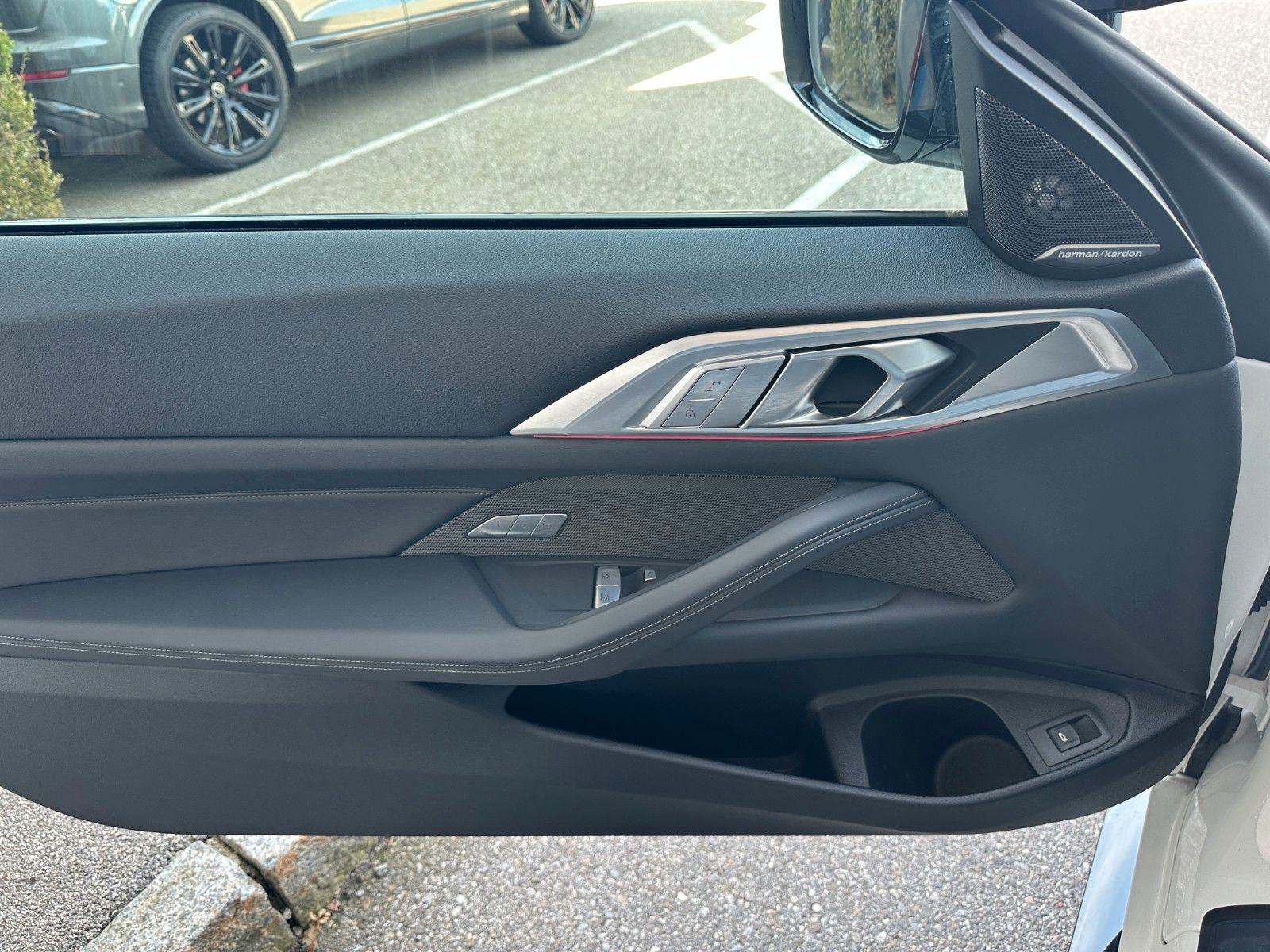 Fahrzeugabbildung BMW M4 Coupe M xDrive Competition ACC,HUD,HARMAN,360
