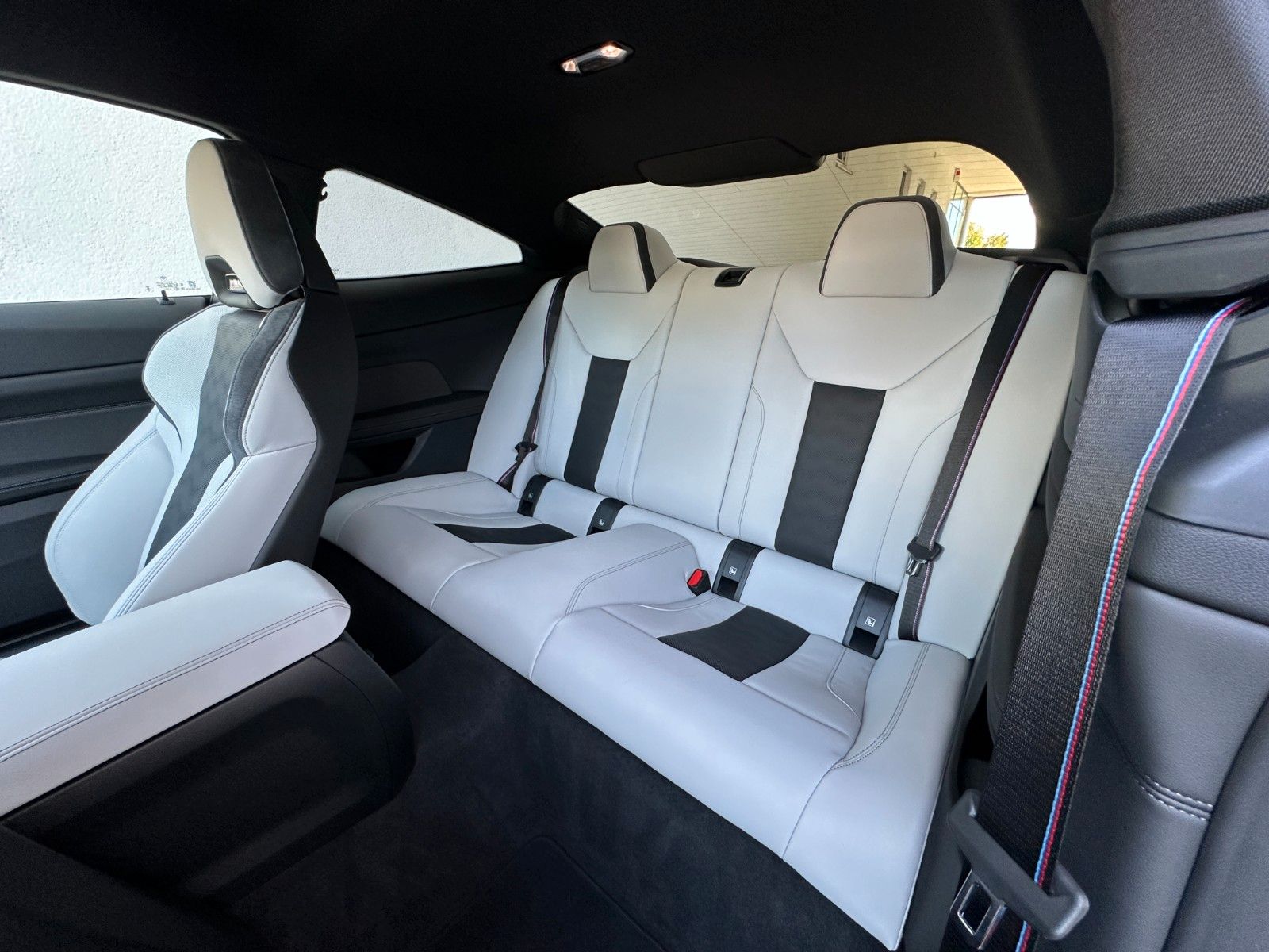 Fahrzeugabbildung BMW M4 Coupe M xDrive Competition ACC,HUD,HARMAN,360