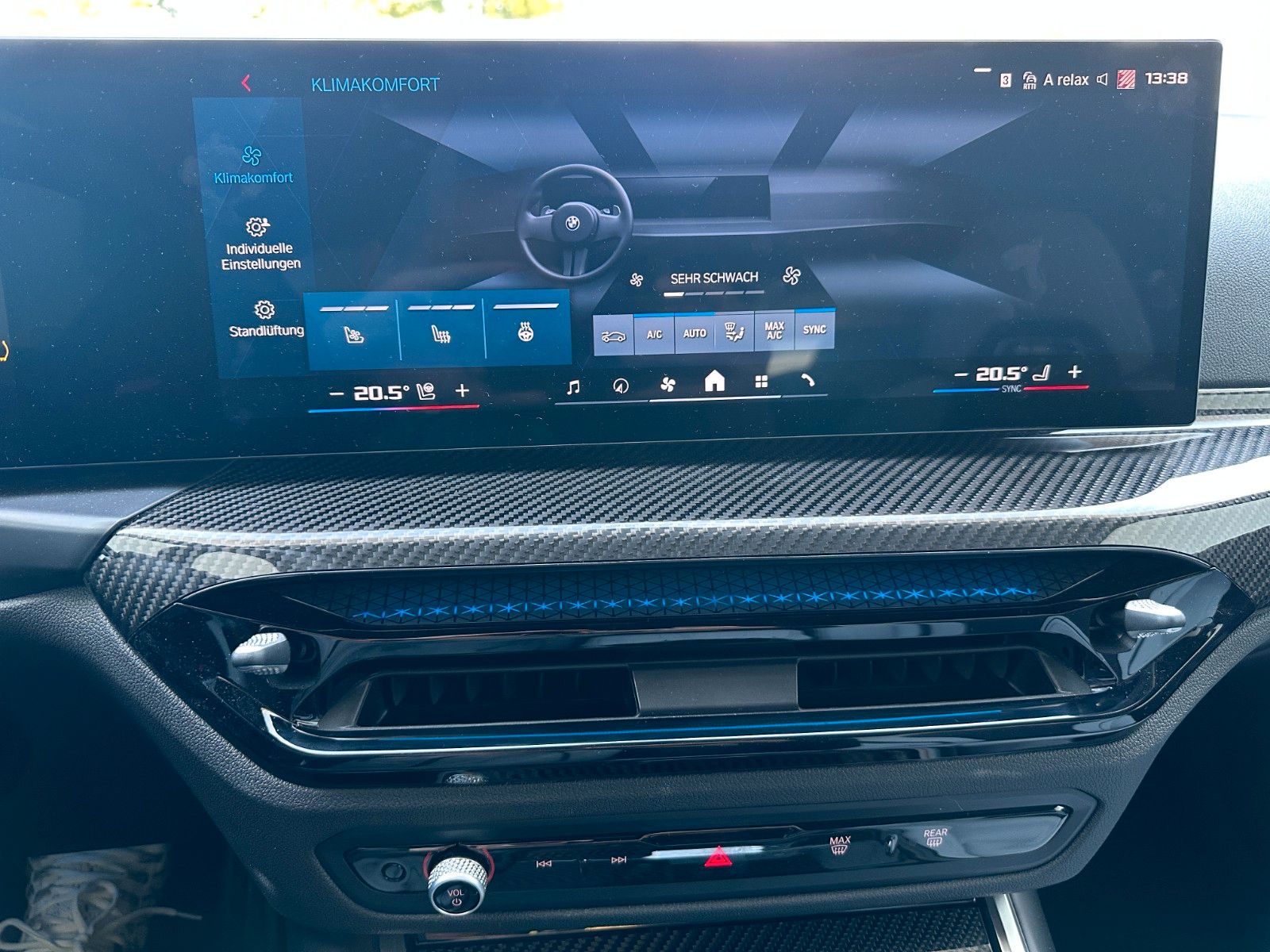Fahrzeugabbildung BMW M4 Coupe M xDrive Competition ACC,HUD,HARMAN,360