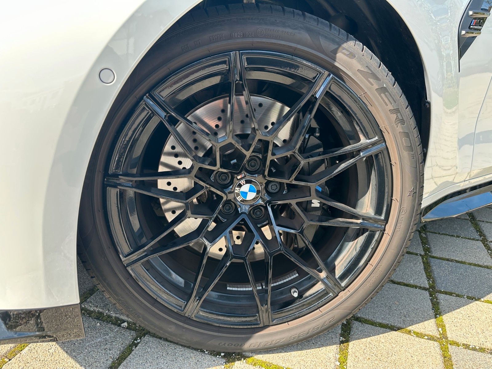 Fahrzeugabbildung BMW M4 Coupe M xDrive Competition ACC,HUD,HARMAN,360