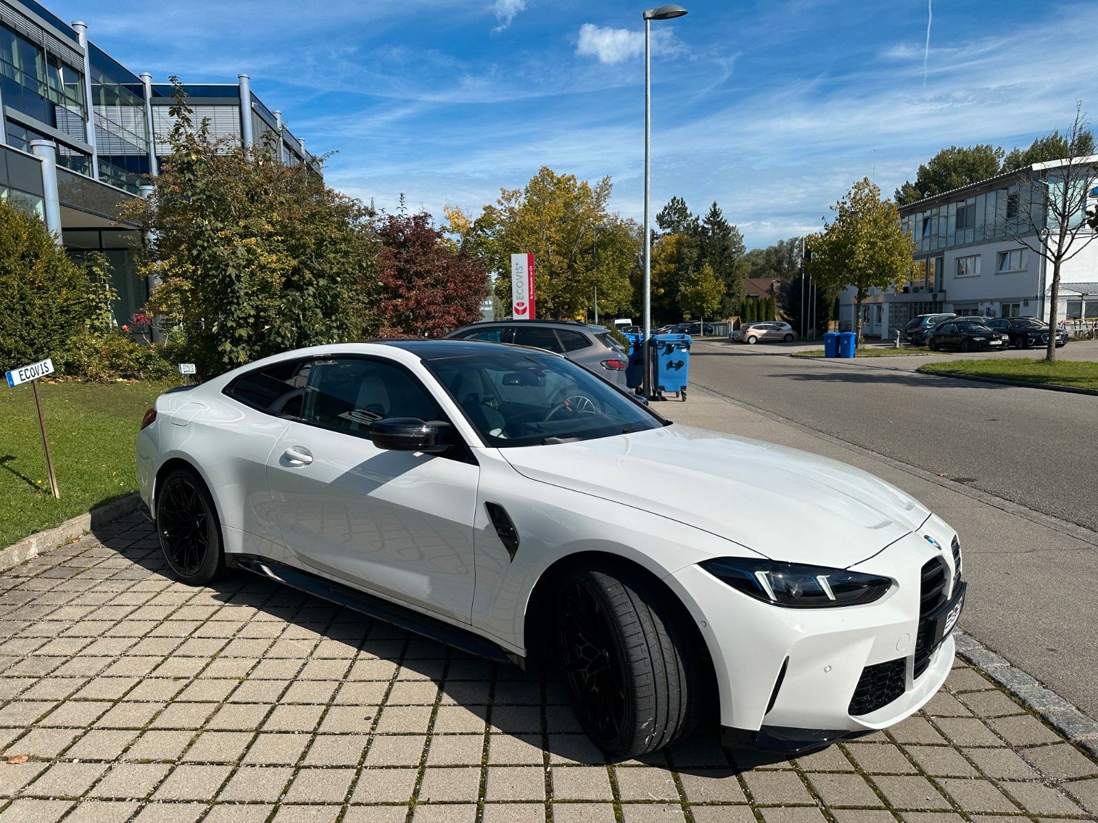 Fahrzeugabbildung BMW M4 Coupe M xDrive Competition ACC,HUD,HARMAN,360