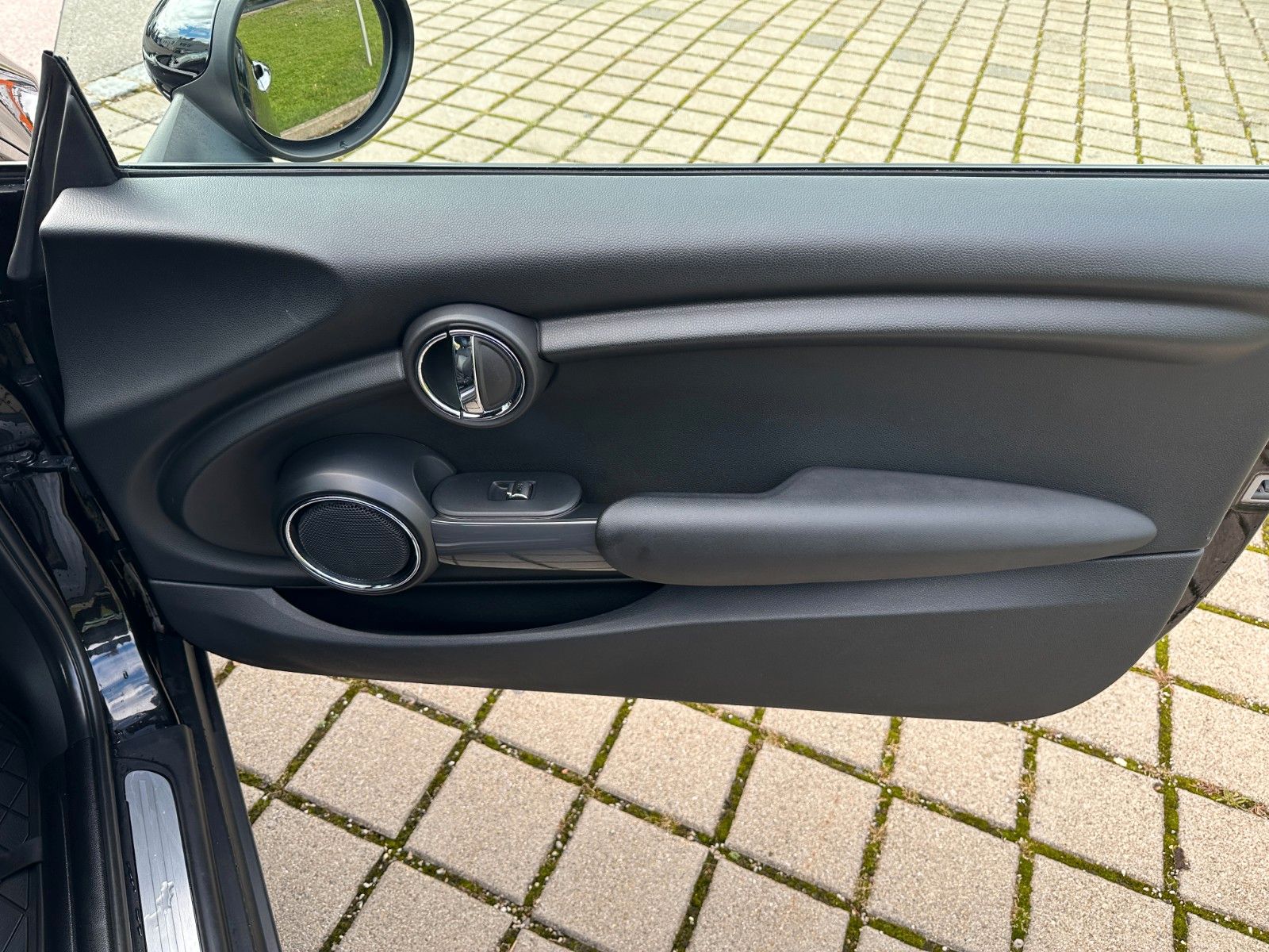 Fahrzeugabbildung MINI Mini Cooper CHili TEMPOMAT,PDC,SITZHEIZUNG
