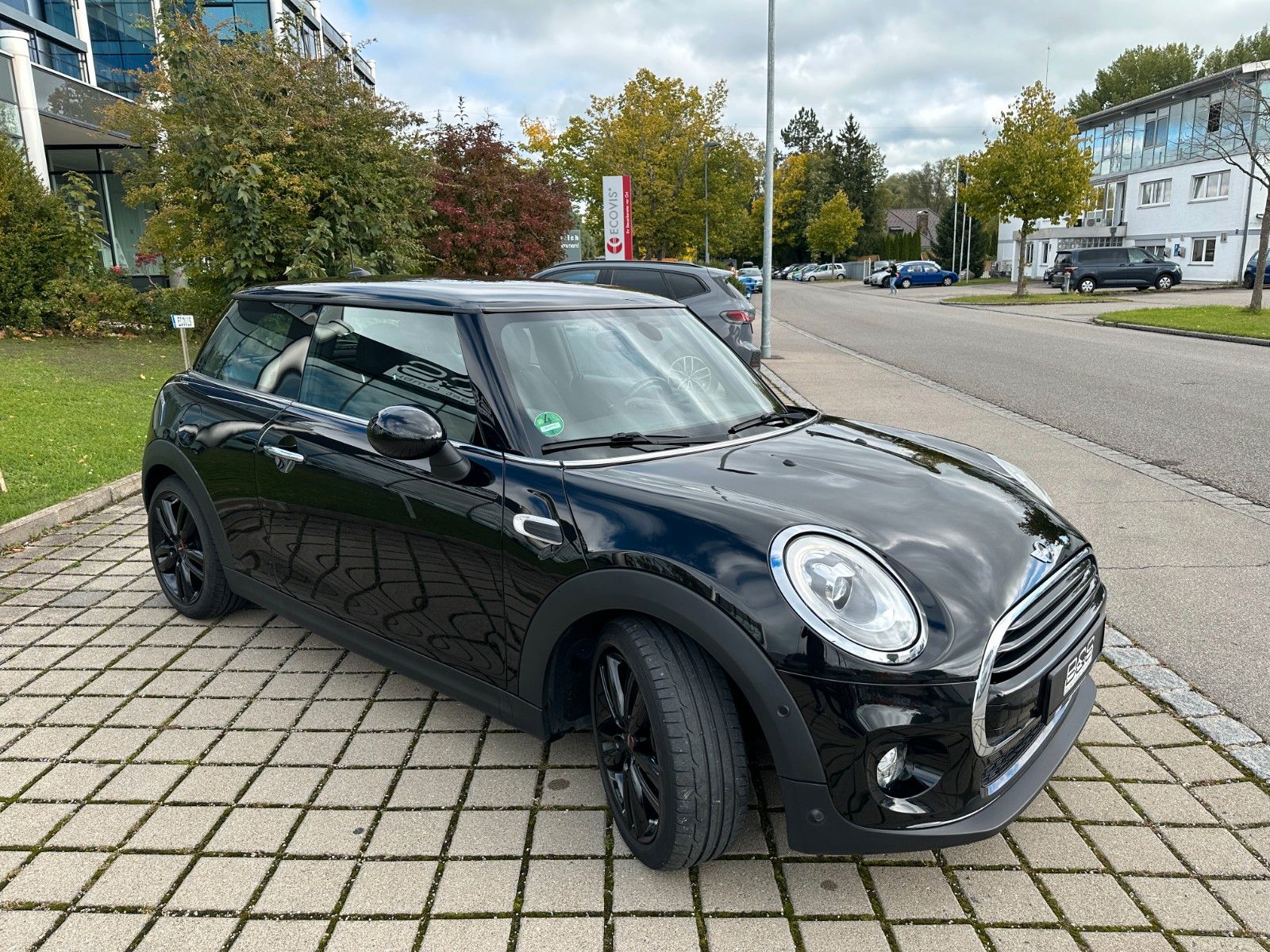 Fahrzeugabbildung MINI Mini Cooper CHili TEMPOMAT,PDC,SITZHEIZUNG