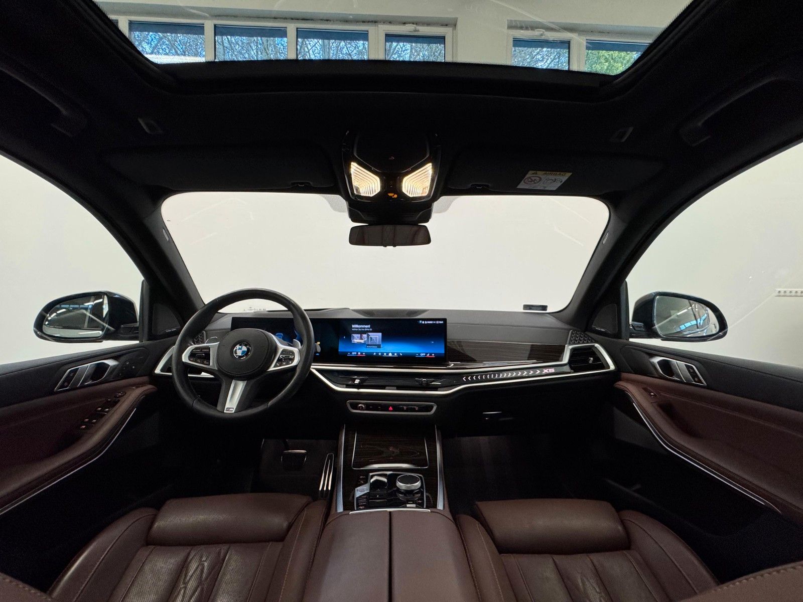 Fahrzeugabbildung BMW X5 40d xDrive MSport ACC,HUD,PANO,HARMAN,LUFT