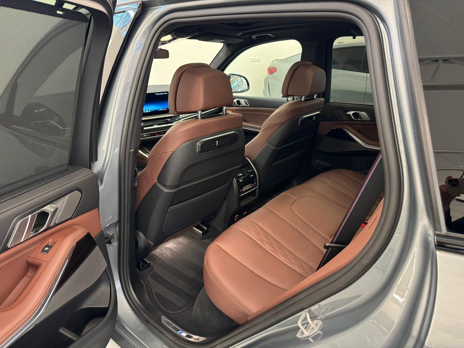 Fahrzeugabbildung BMW X5 40d xDrive MSport ACC,HUD,PANO,HARMAN,LUFT