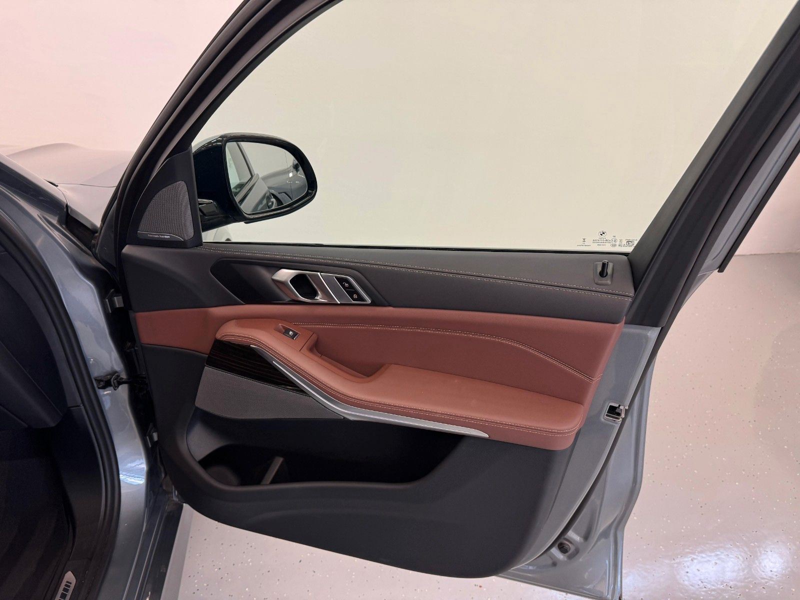 Fahrzeugabbildung BMW X5 40d xDrive MSport ACC,HUD,PANO,HARMAN,LUFT