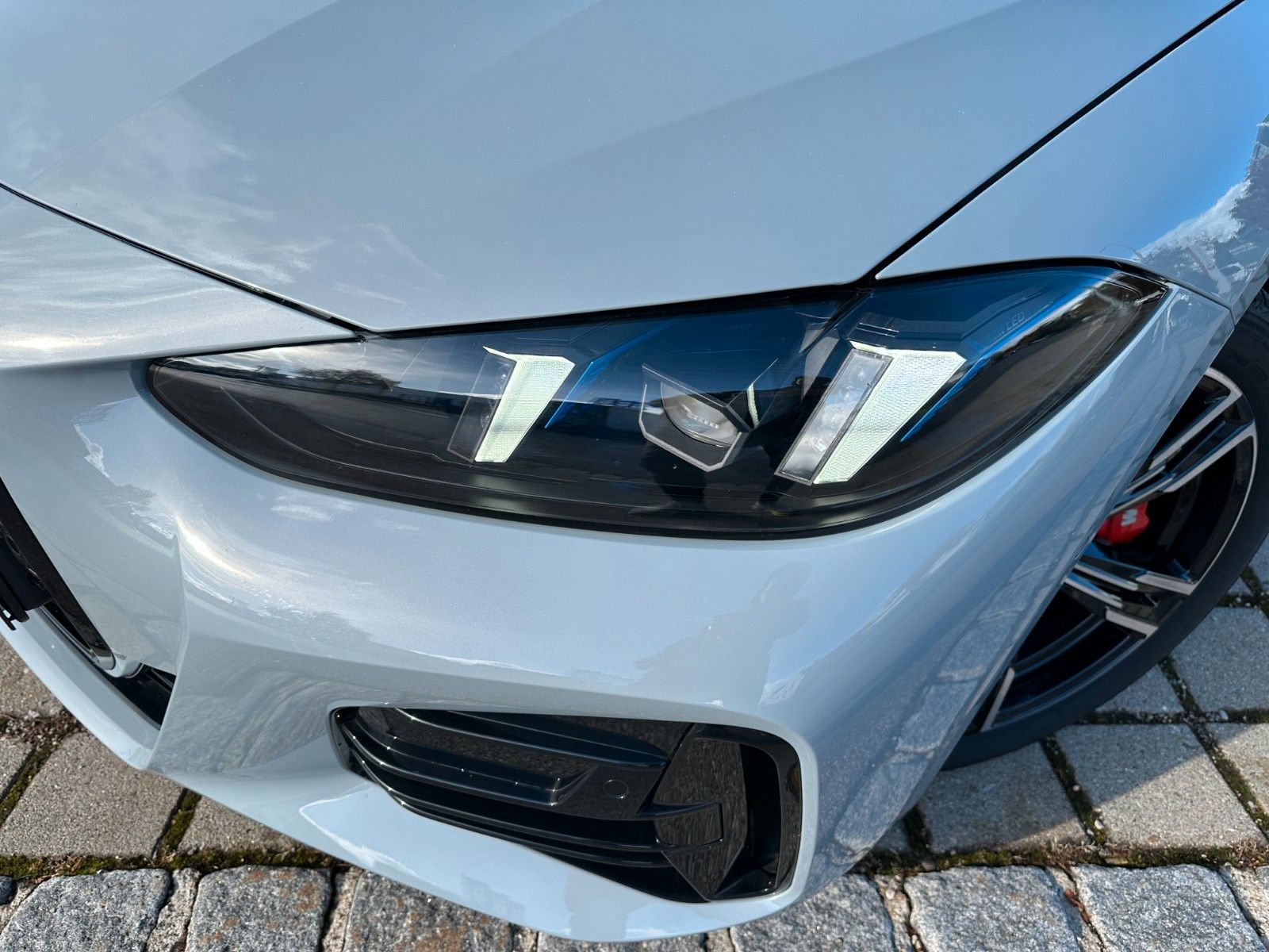 Fahrzeugabbildung BMW 420d MSport Cabrio  ACC,HUD,HARMAN,360,Usw