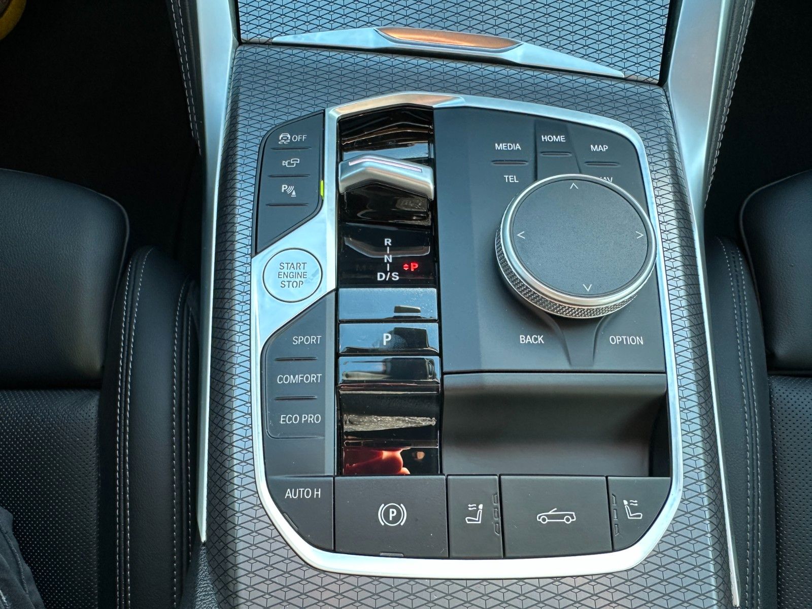 Fahrzeugabbildung BMW 420d MSport Cabrio  ACC,HUD,HARMAN,360,Usw