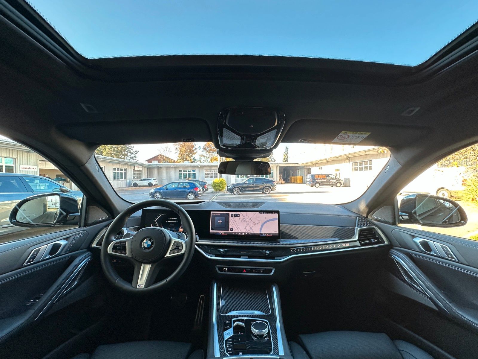 Fahrzeugabbildung BMW X6 30d xDrive MSport ACC,HUD,PANO,HARMAN,360,Usw