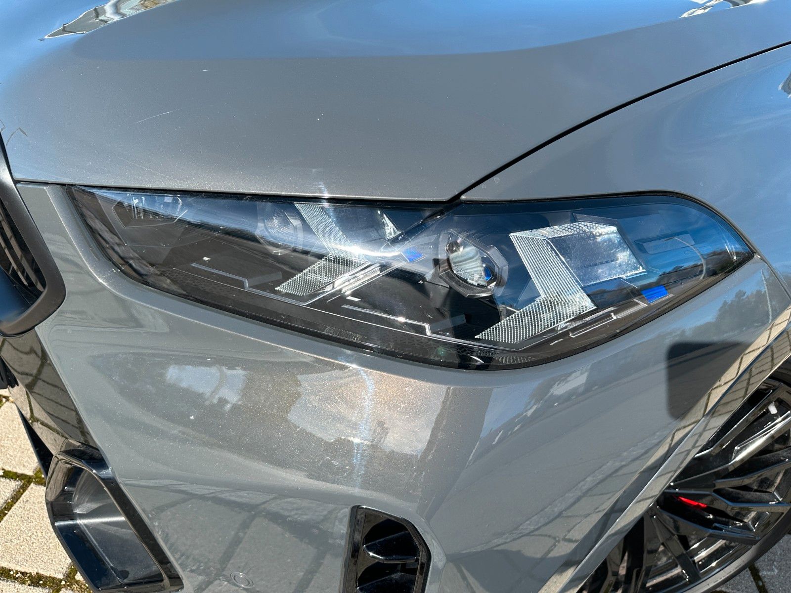 Fahrzeugabbildung BMW X6 M60i xDrive ACC,HUD,PANO,HARMAN,AHK,360,Usw