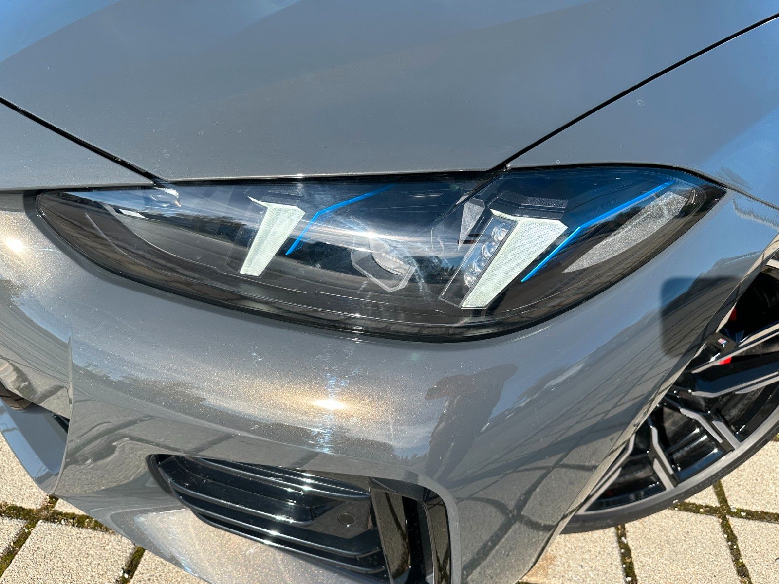 Fahrzeugabbildung BMW M440i Gran Coupe xDrive ACC,HUD,Glasdach,HARMAN