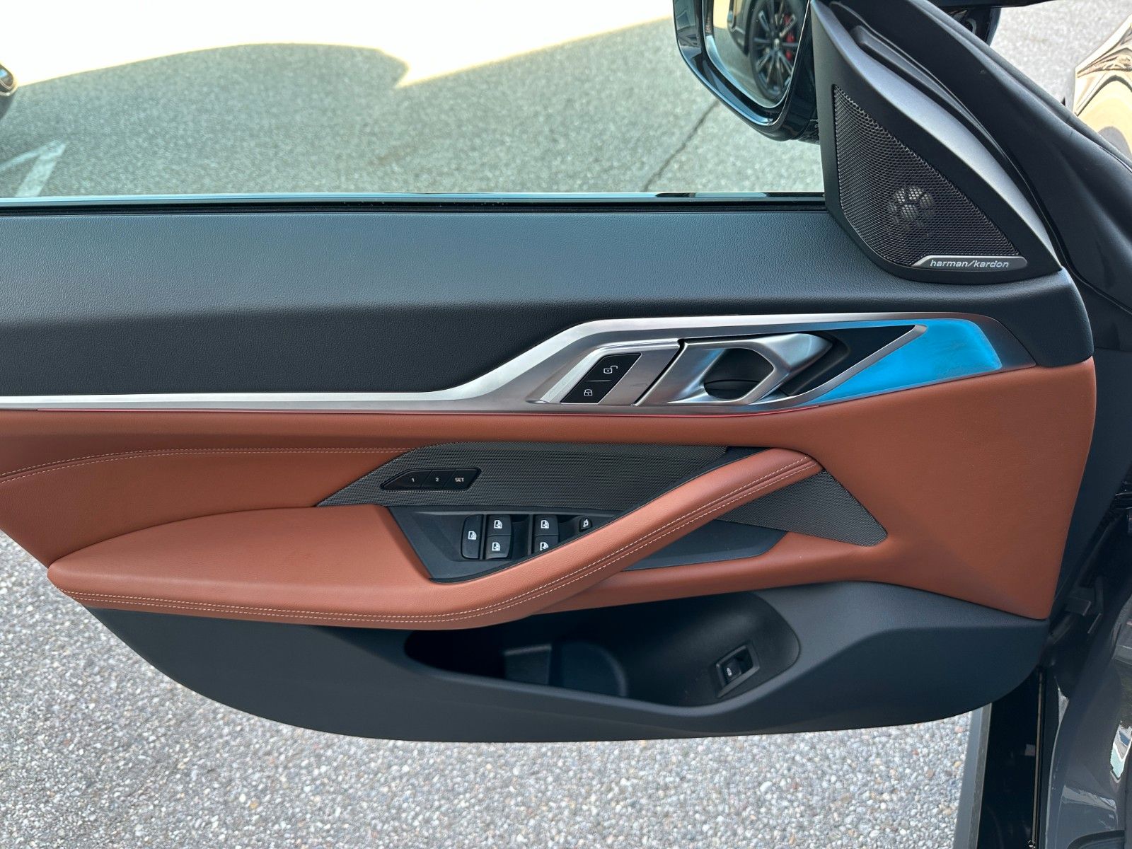 Fahrzeugabbildung BMW M440i Gran Coupe xDrive ACC,HUD,Glasdach,HARMAN