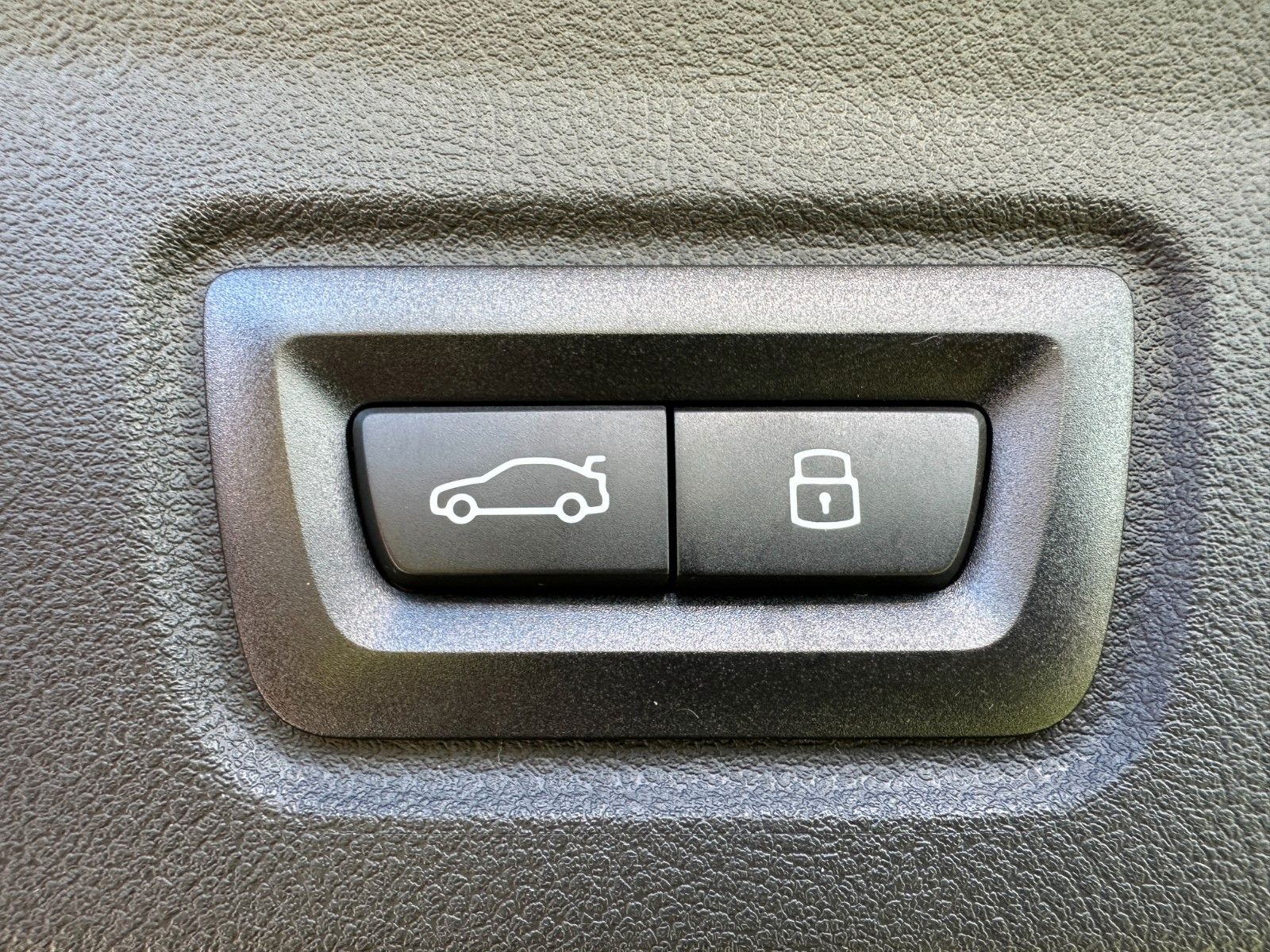 Fahrzeugabbildung BMW M440i Gran Coupe xDrive ACC,HUD,Glasdach,HARMAN