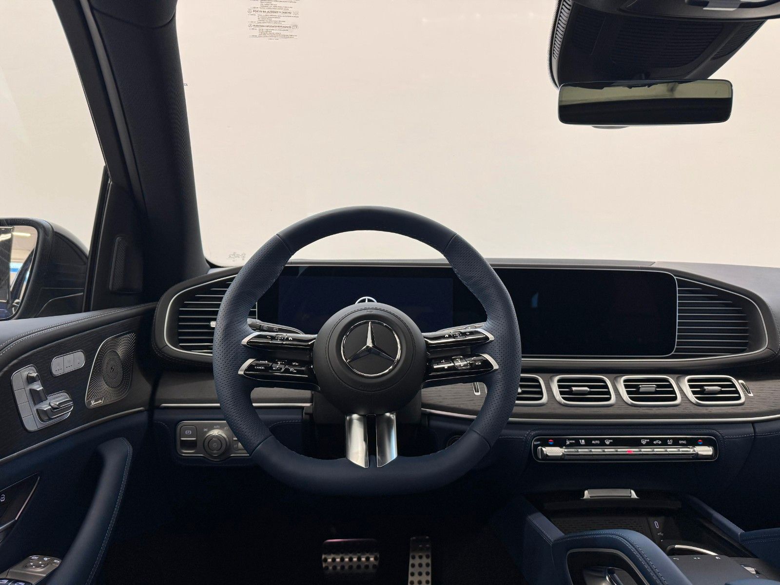 Fahrzeugabbildung Mercedes-Benz GLS 450 d 4Matic DISTR,HUD,PANO,BURM,AIRMATIC,..