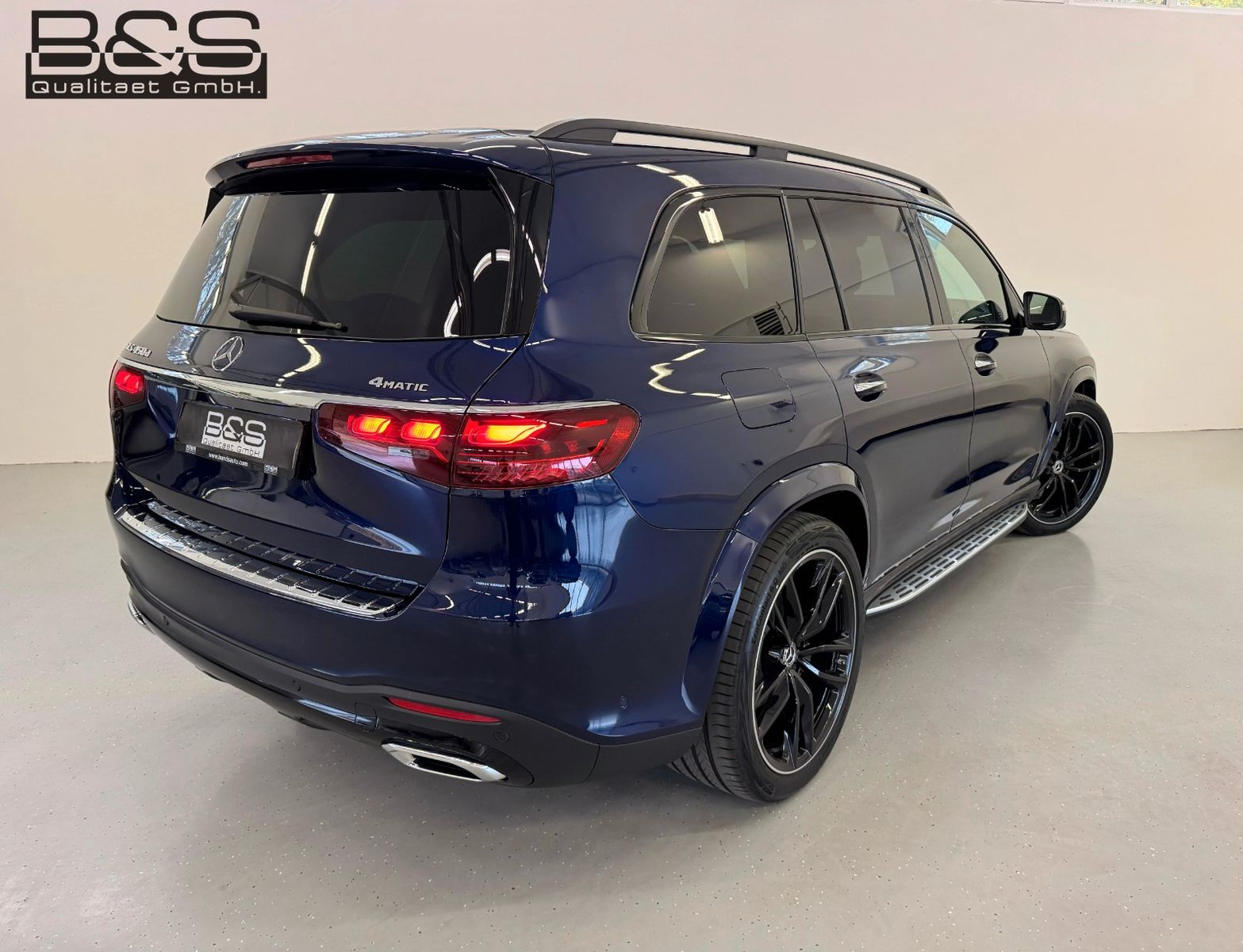 Fahrzeugabbildung Mercedes-Benz GLS 450 d 4Matic DISTR,HUD,PANO,BURM,AIRMATIC,..