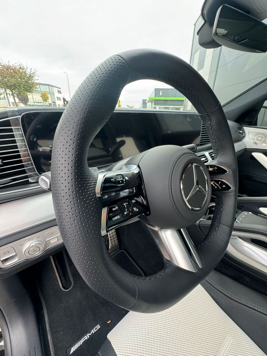 Fahrzeugabbildung Mercedes-Benz GLE 450d 4Matic Coupe AMG DISTR,HUD,PANO,BURM,..