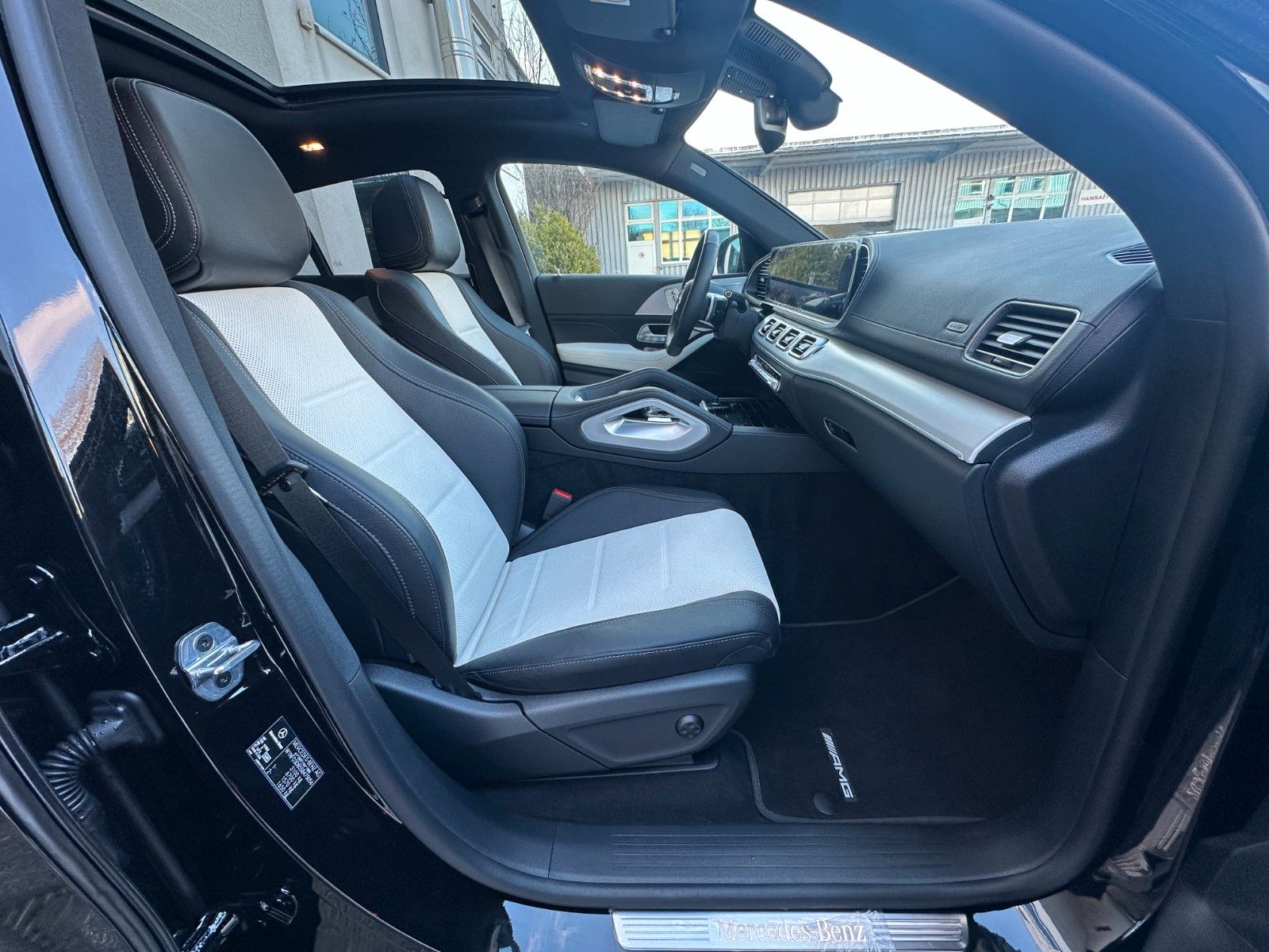 Fahrzeugabbildung Mercedes-Benz GLE 450d 4Matic Coupe AMG DISTR,HUD,PANO,BURM,..