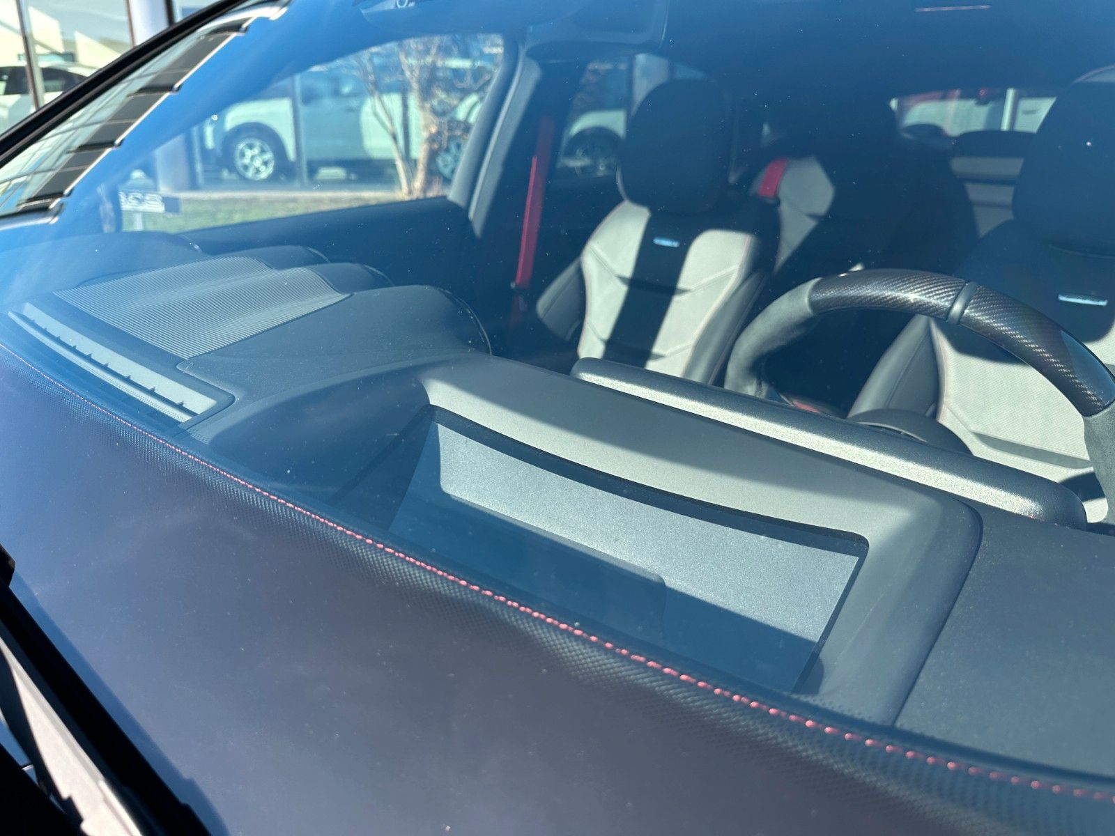 Fahrzeugabbildung Mercedes-Benz GLC 63 S E AMG COUPE Performance Edition1