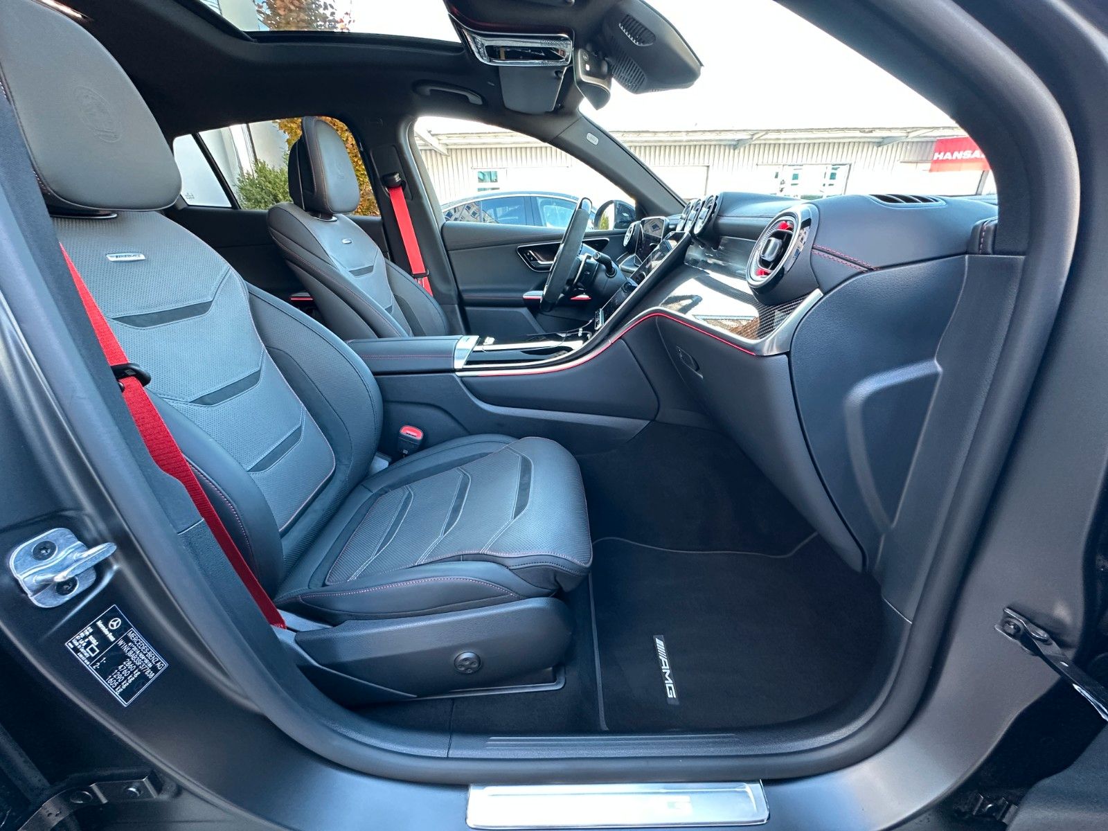 Fahrzeugabbildung Mercedes-Benz GLC 63 S E AMG COUPE Performance Edition1