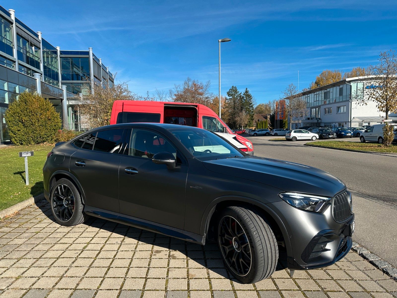Fahrzeugabbildung Mercedes-Benz GLC 63 S E AMG COUPE Performance Edition1