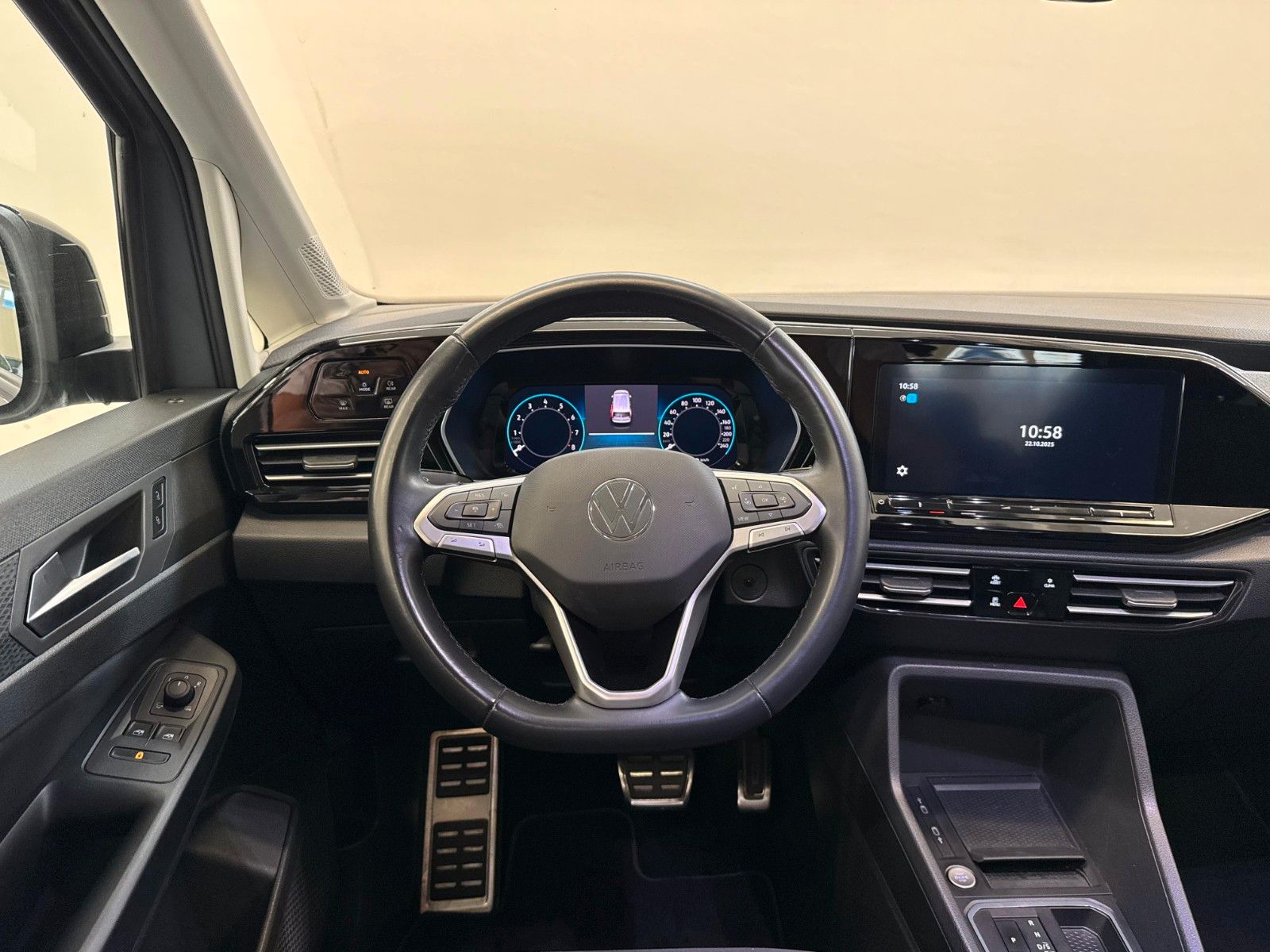 Fahrzeugabbildung Volkswagen Caddy Style ACC,LED,KAMERA,NAVI,DAB,Usw