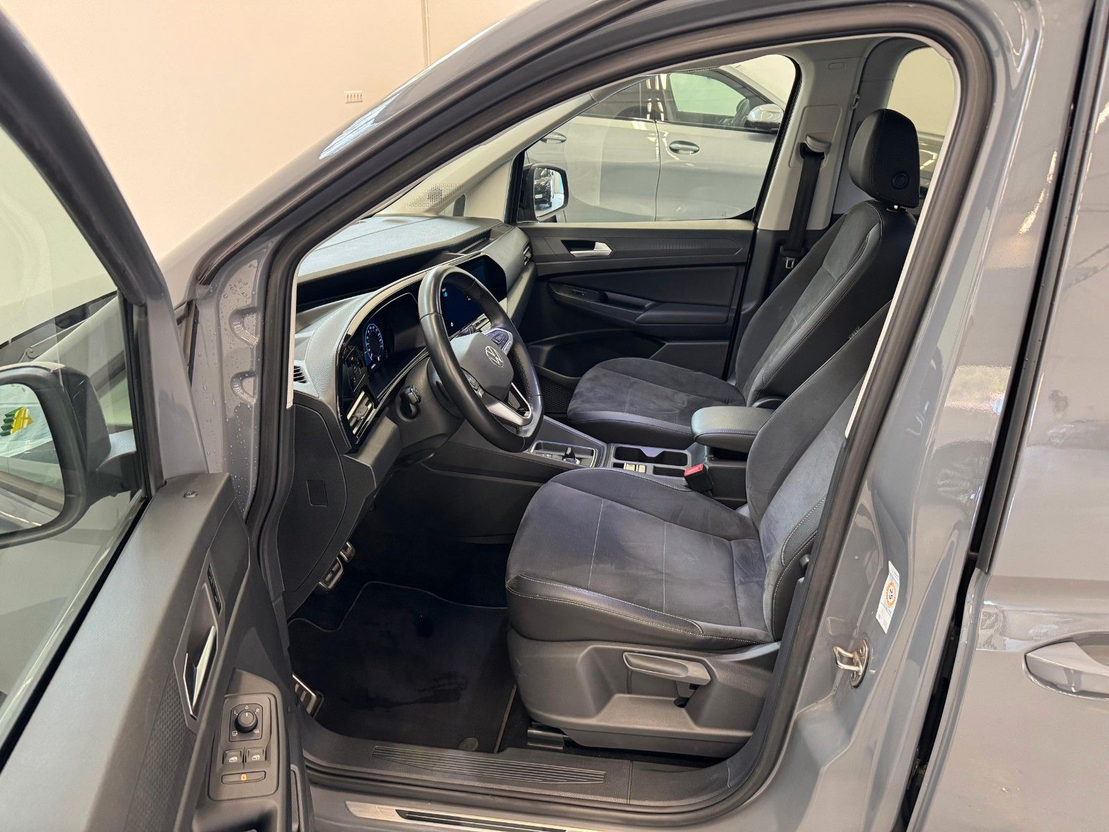 Fahrzeugabbildung Volkswagen Caddy Style ACC,LED,KAMERA,NAVI,DAB,Usw