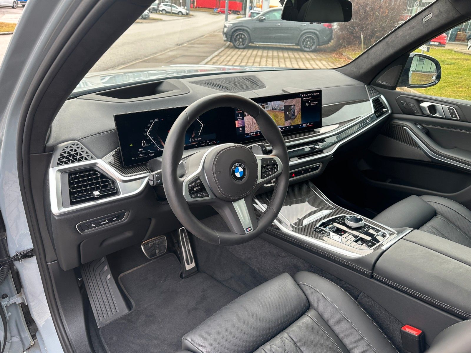 Fahrzeugabbildung BMW X7 xDrive 40d MSport ACC,HUD,SKYL,HARMAN,LUFT...