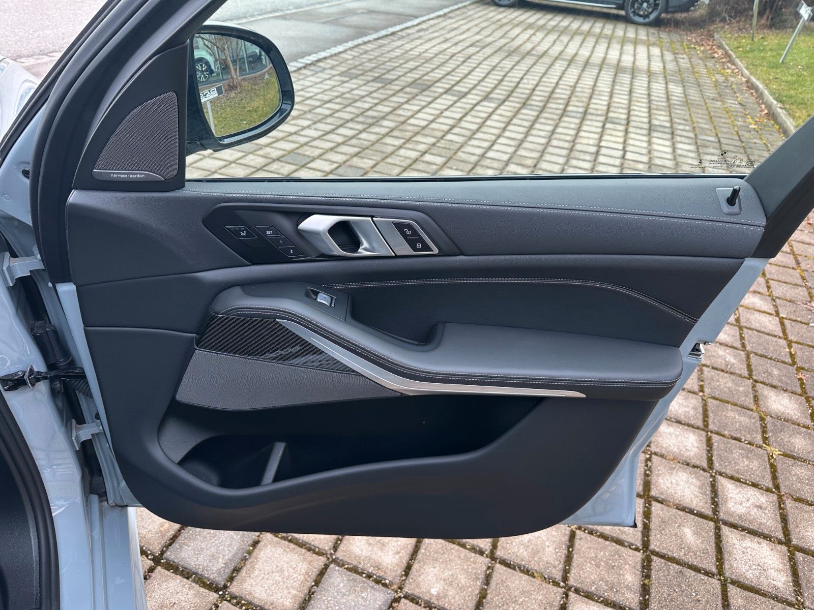 Fahrzeugabbildung BMW X7 xDrive 40d MSport ACC,HUD,SKYL,HARMAN,LUFT...