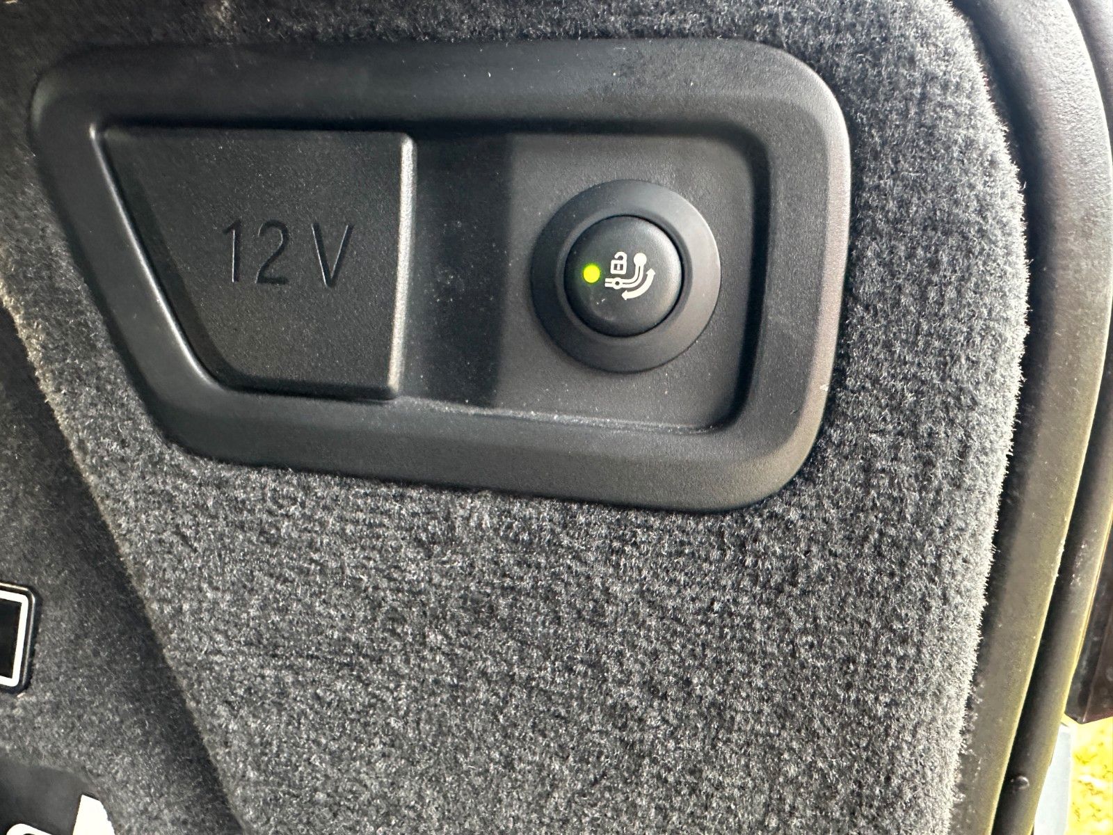 Fahrzeugabbildung BMW X7 xDrive 40d MSport ACC,HUD,SKYL,HARMAN,LUFT...