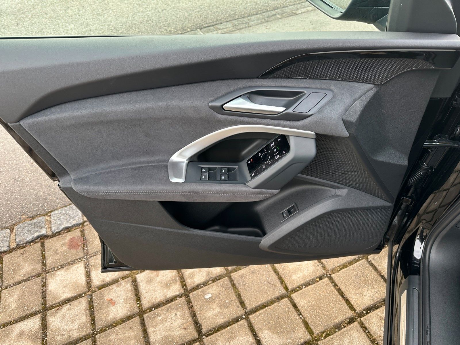 Fahrzeugabbildung Audi Q5 Sportback 2.0TDI quattro S-Line ACC,PANO