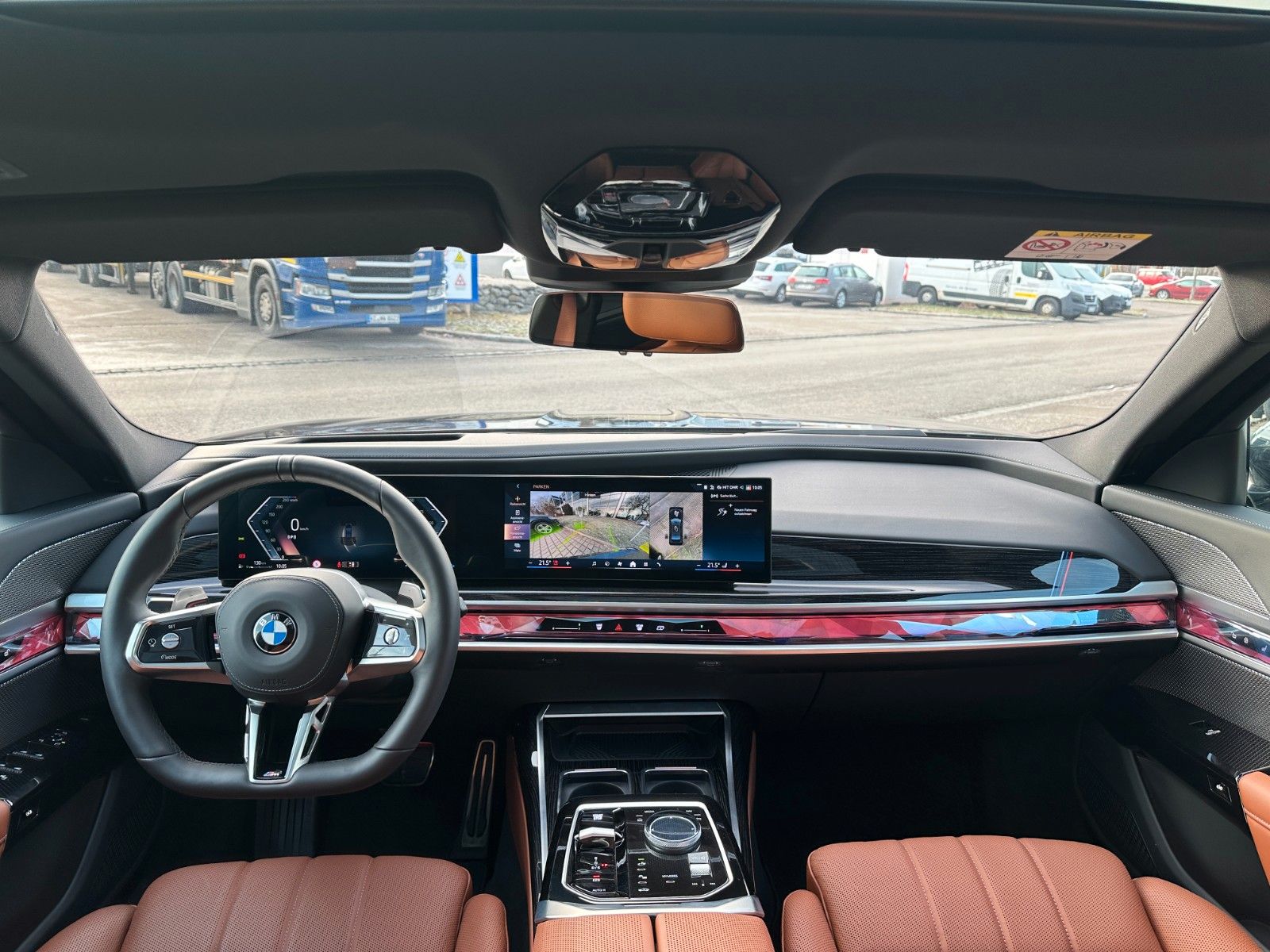 Fahrzeugabbildung BMW 740d xDrive MSport ACC,HUD,SKYL,B&W,SOFTCL,LUFT