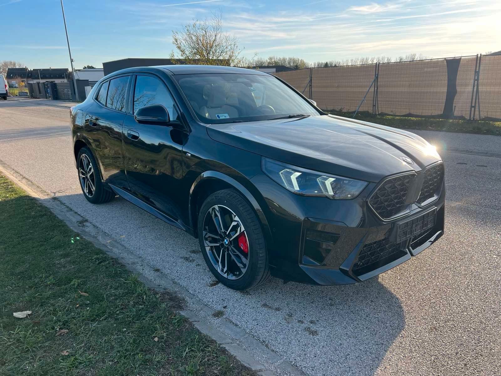 BMW X2 20 i sDrive MSport ACC,HUD,PANO,HARMAN,