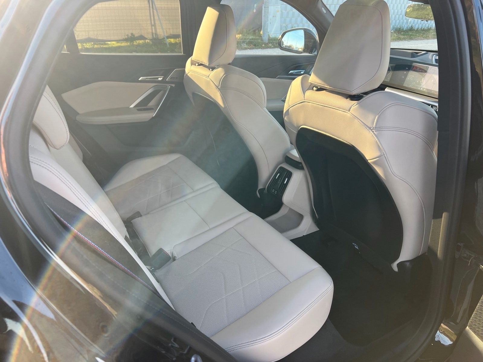 Fahrzeugabbildung BMW X2 20 i sDrive MSport ACC,HUD,PANO,HARMAN,