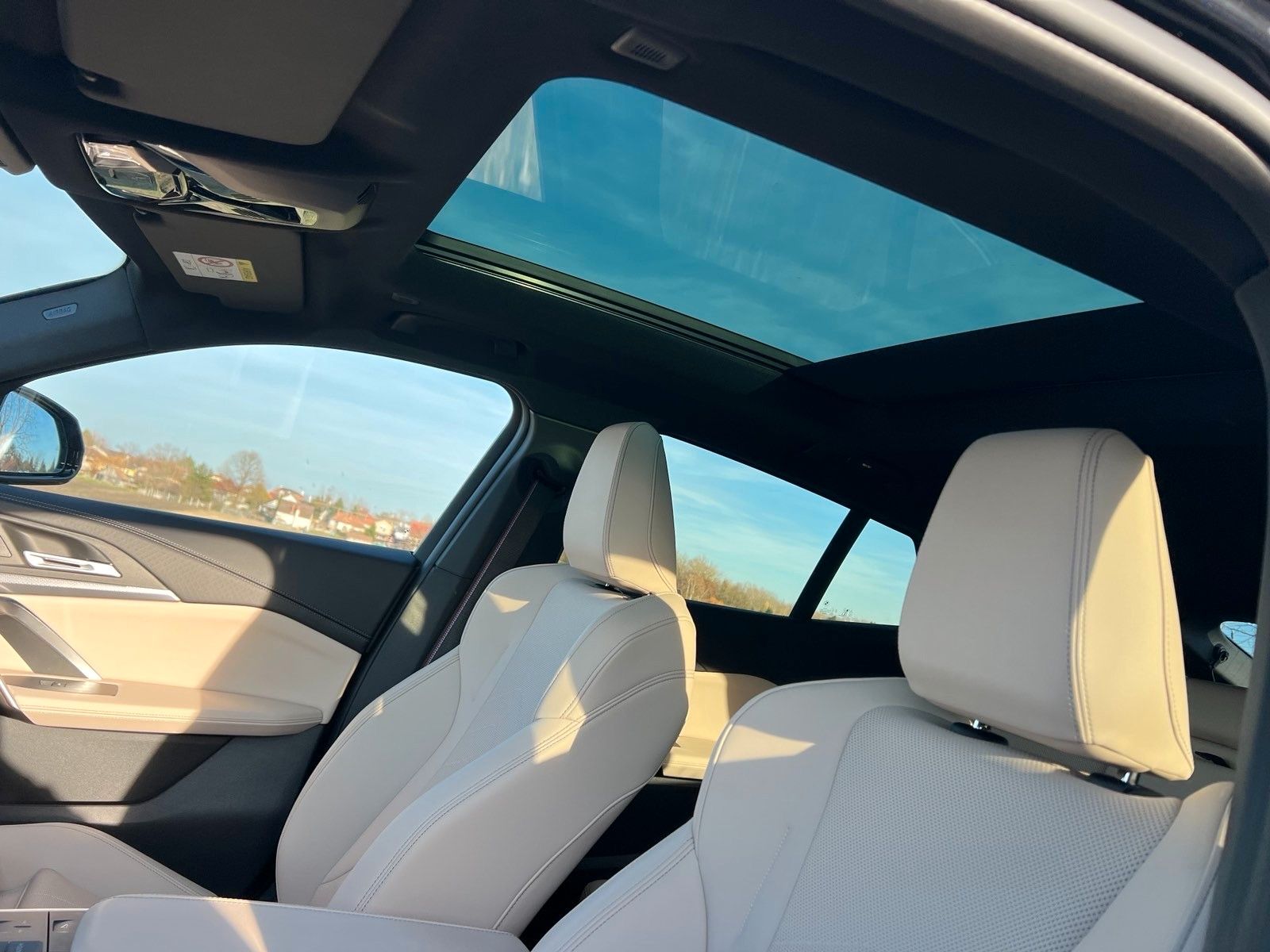 Fahrzeugabbildung BMW X2 20 i sDrive MSport ACC,HUD,PANO,HARMAN,