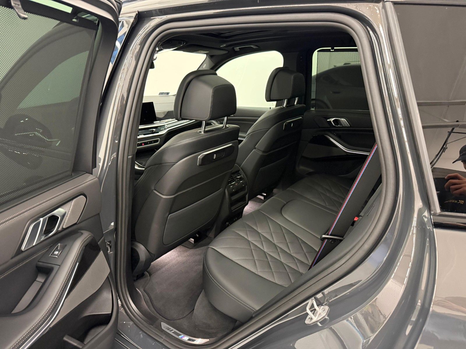 Fahrzeugabbildung BMW X5 50e xDrive MSport ACC,HUD,PANO,HARMAN,LUFT,..