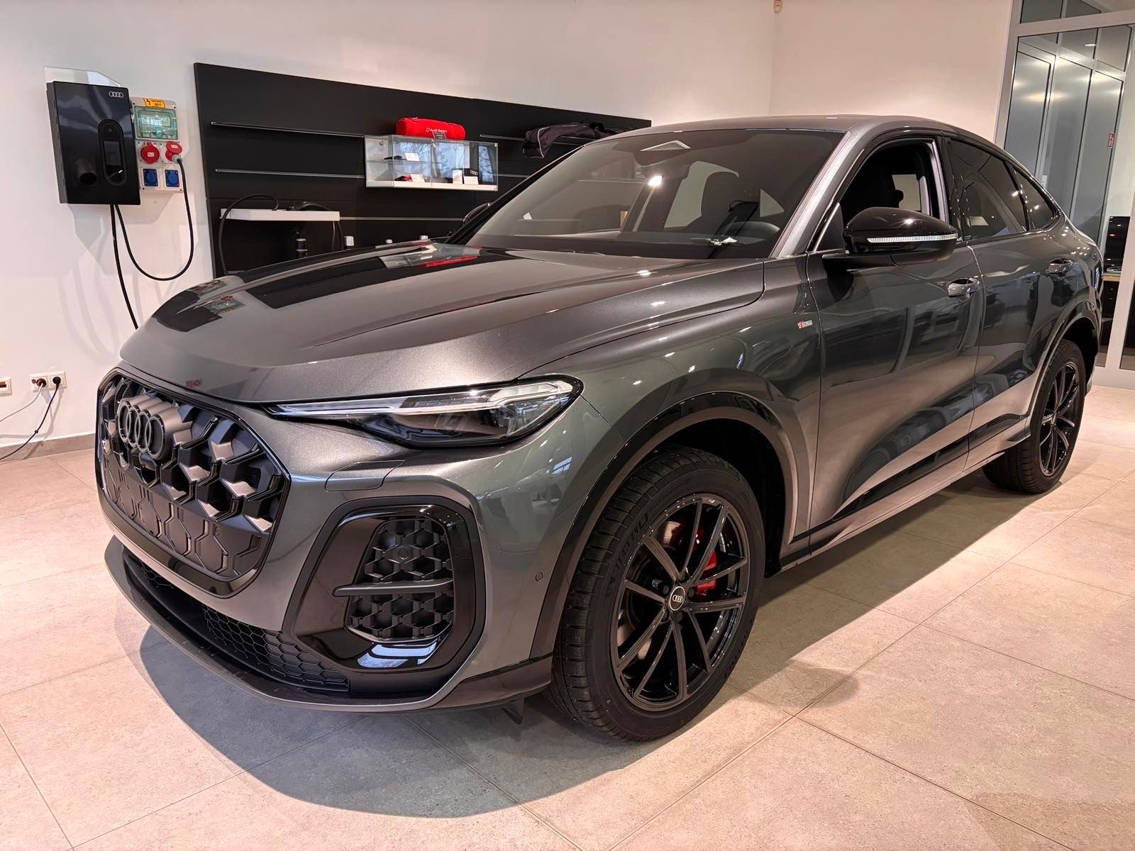 Audi Q5 Sportback 2.0 TDI quattro ACC,MATRIX,PANO,Usw