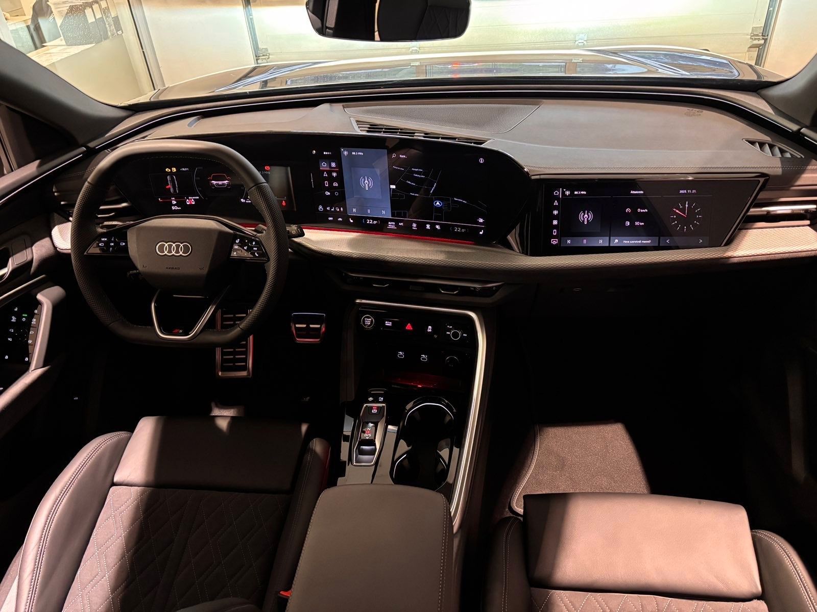 Fahrzeugabbildung Audi Q5 Sportback 2.0 TDI quattro ACC,MATRIX,PANO,Usw