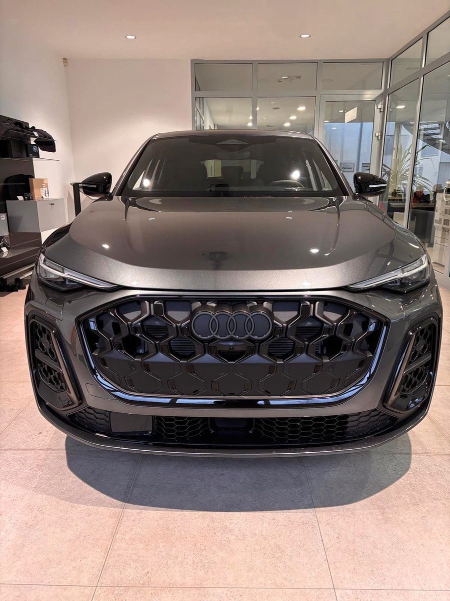 Fahrzeugabbildung Audi Q5 Sportback 2.0 TDI quattro ACC,MATRIX,PANO,Usw