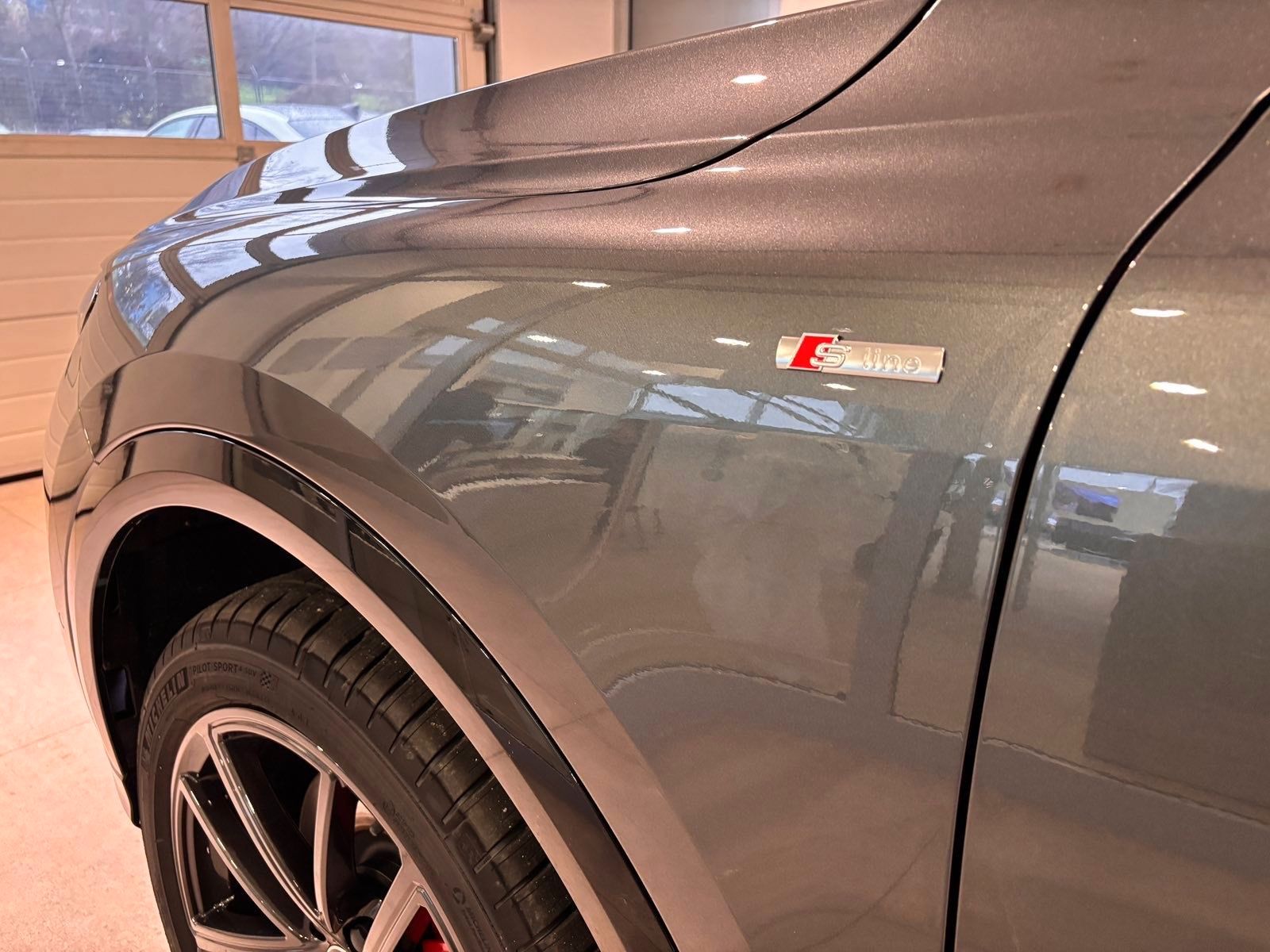 Fahrzeugabbildung Audi Q5 Sportback 2.0 TDI quattro ACC,MATRIX,PANO,Usw