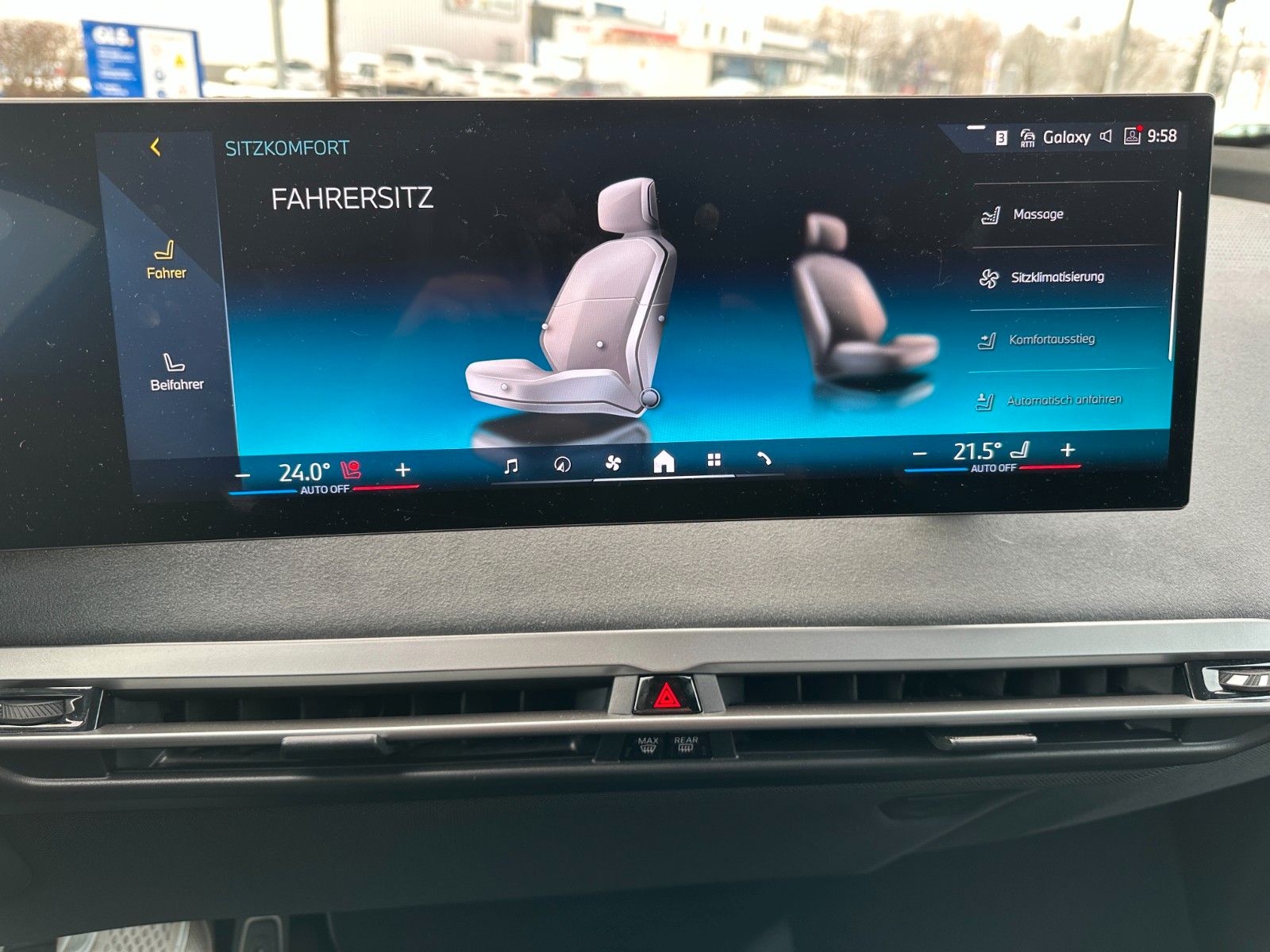 Fahrzeugabbildung BMW iX45 xDrive MSport ACC,HUD,PANO,LED,360,