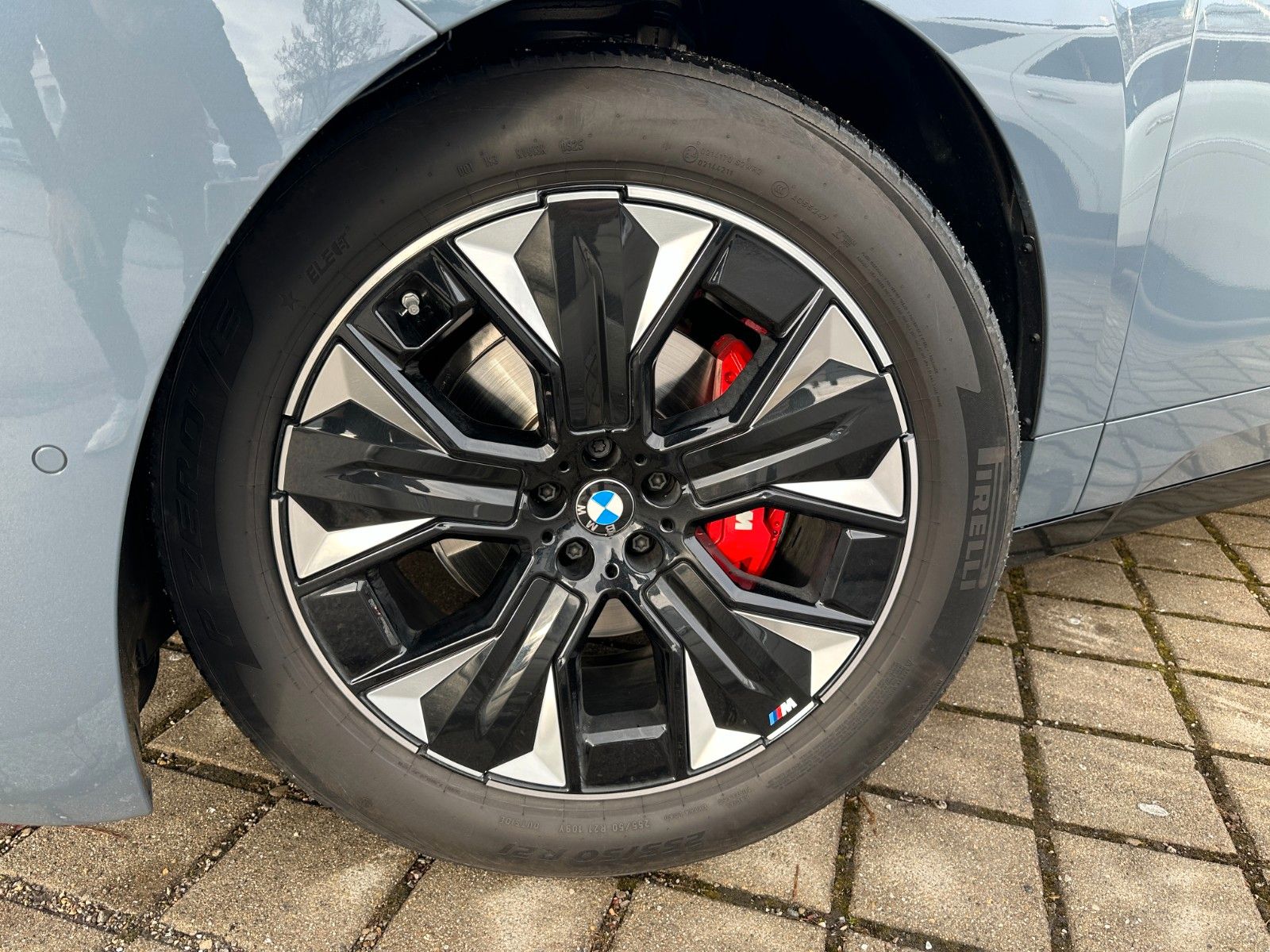 Fahrzeugabbildung BMW iX45 xDrive MSport ACC,HUD,PANO,LED,360,