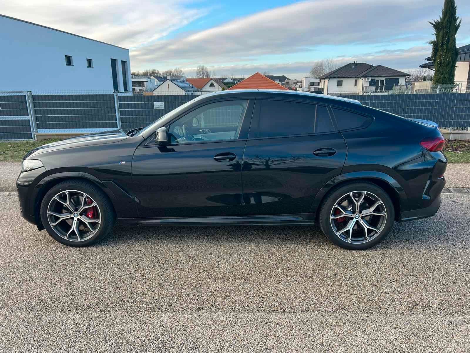 Fahrzeugabbildung BMW X6 30 d xDrive MSport ACC,HUD,PANO,HARMAN,LUFT..