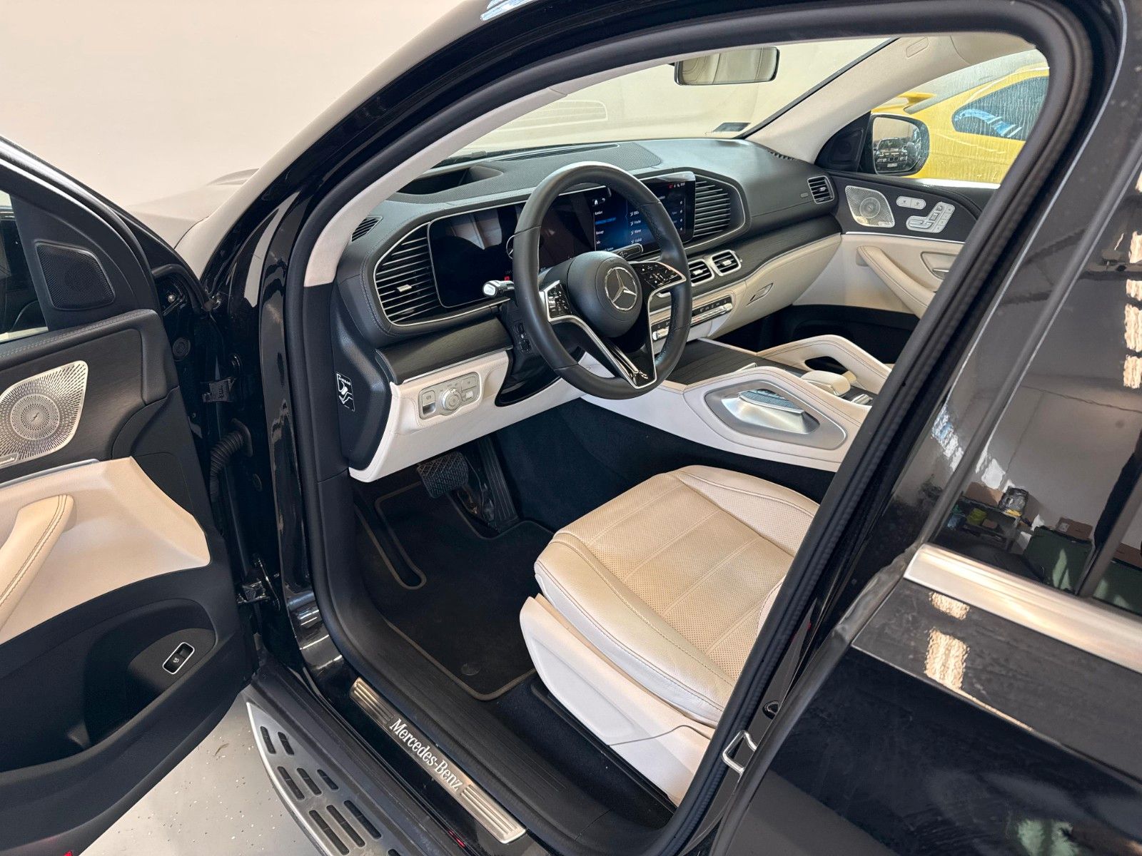 Fahrzeugabbildung Mercedes-Benz GLE 450d 4Matic Coupe AMG DISTR,HUD,BURM,PANO...