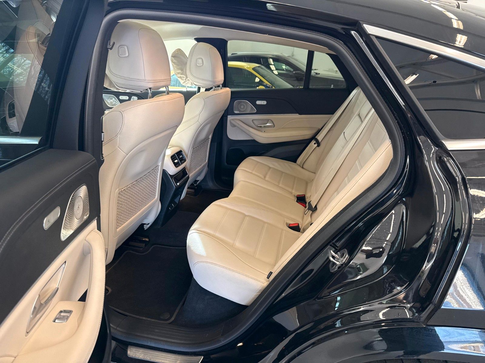 Fahrzeugabbildung Mercedes-Benz GLE 450d 4Matic Coupe AMG DISTR,HUD,BURM,PANO...