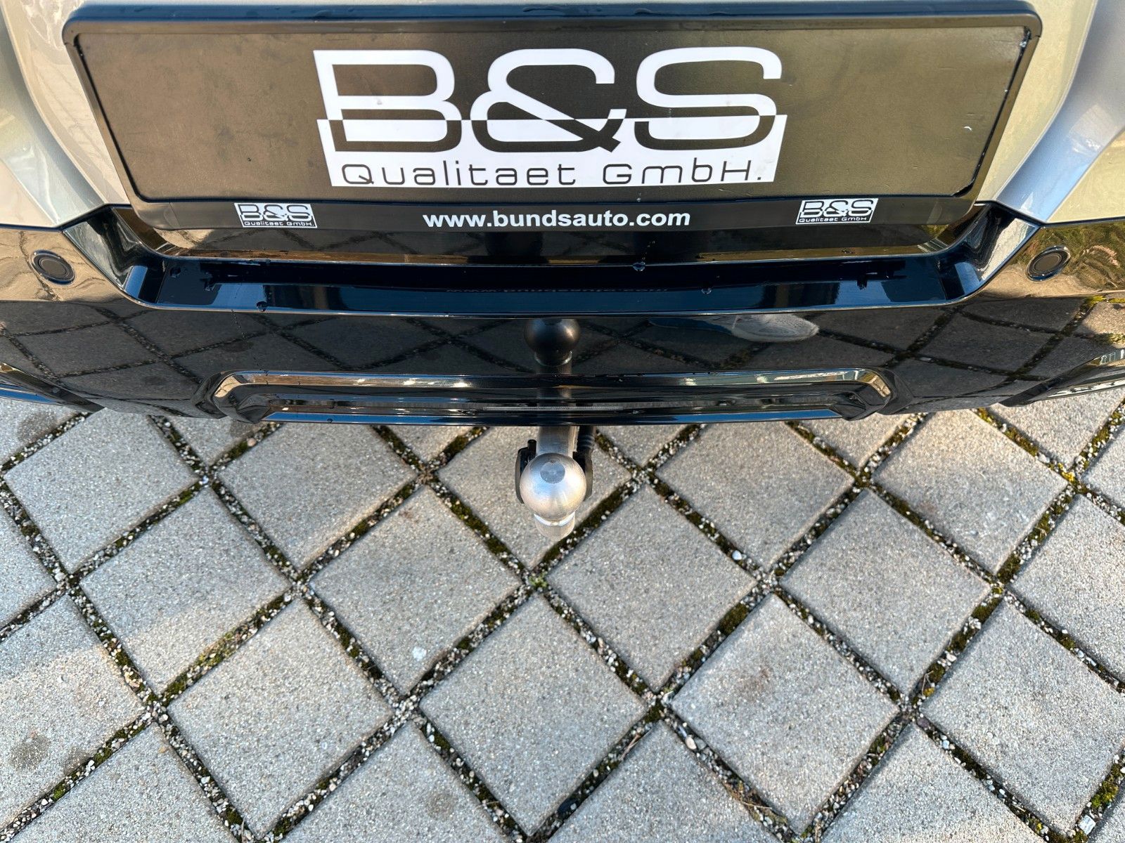 Fahrzeugabbildung MINI Countryman D JCWorks Trim ACC,HUD,PANO,HARMAN...