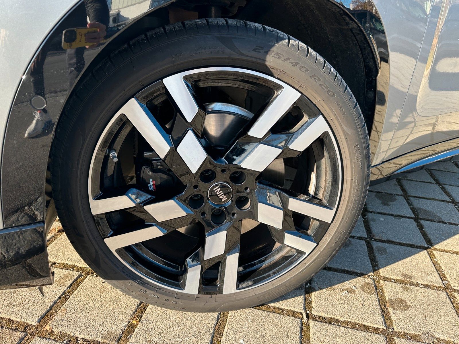 Fahrzeugabbildung MINI Countryman D JCWorks Trim ACC,HUD,PANO,HARMAN...