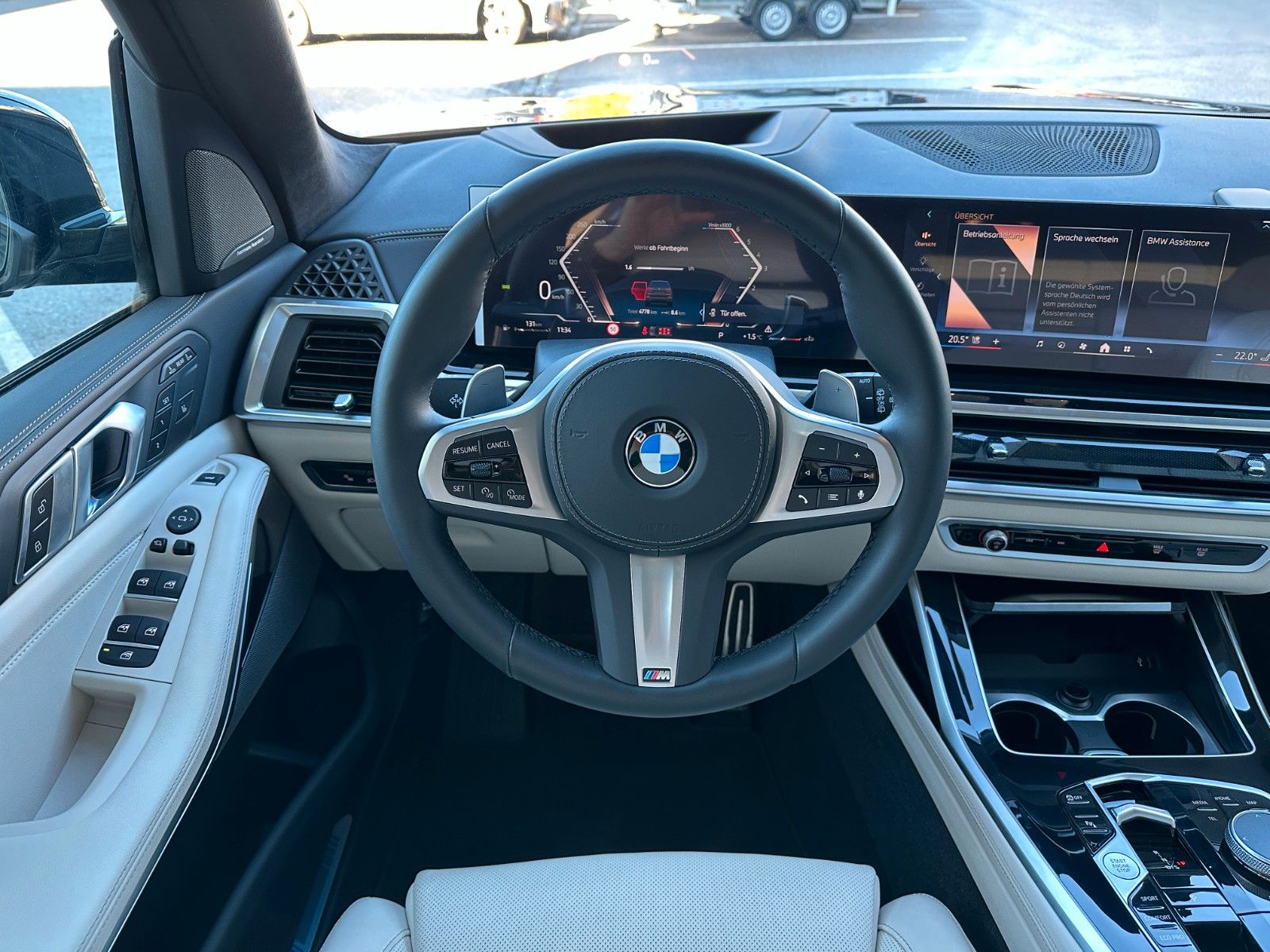 Fahrzeugabbildung BMW X7 xDrive 40d MSport ACC,HUD,PANO,HARMAN,LUFT...